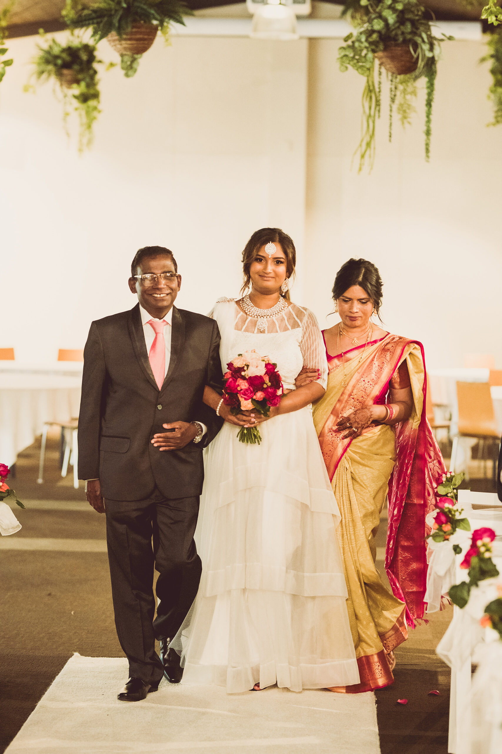 Arun Janith Indian Sri Lankan Wedding Ferndara Creative SBS 13 scaled
