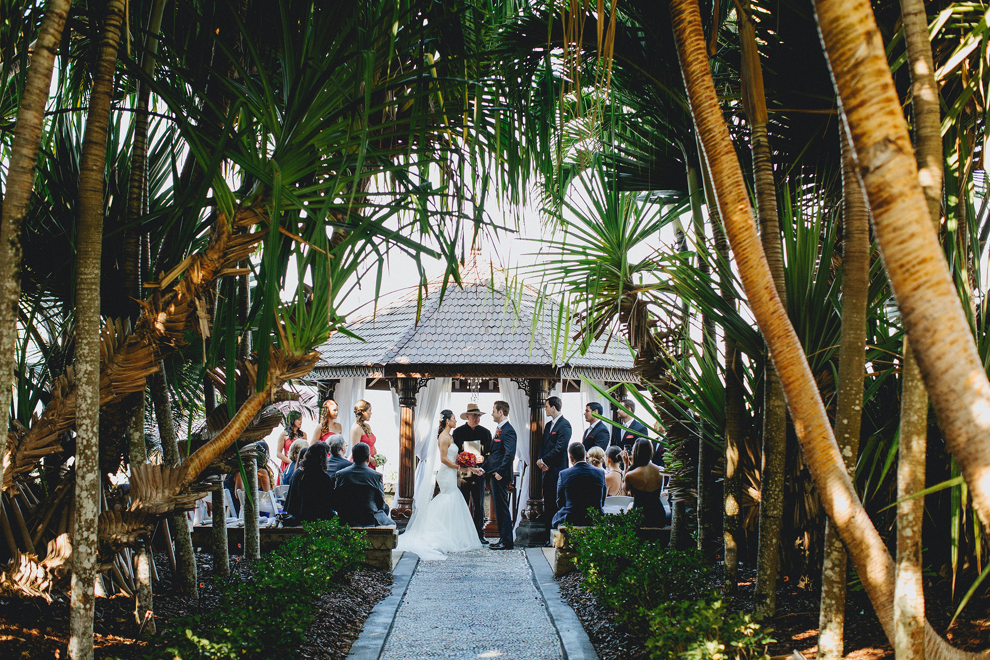 Aundrea_Dan_Tropical-Chic-Wedding_029