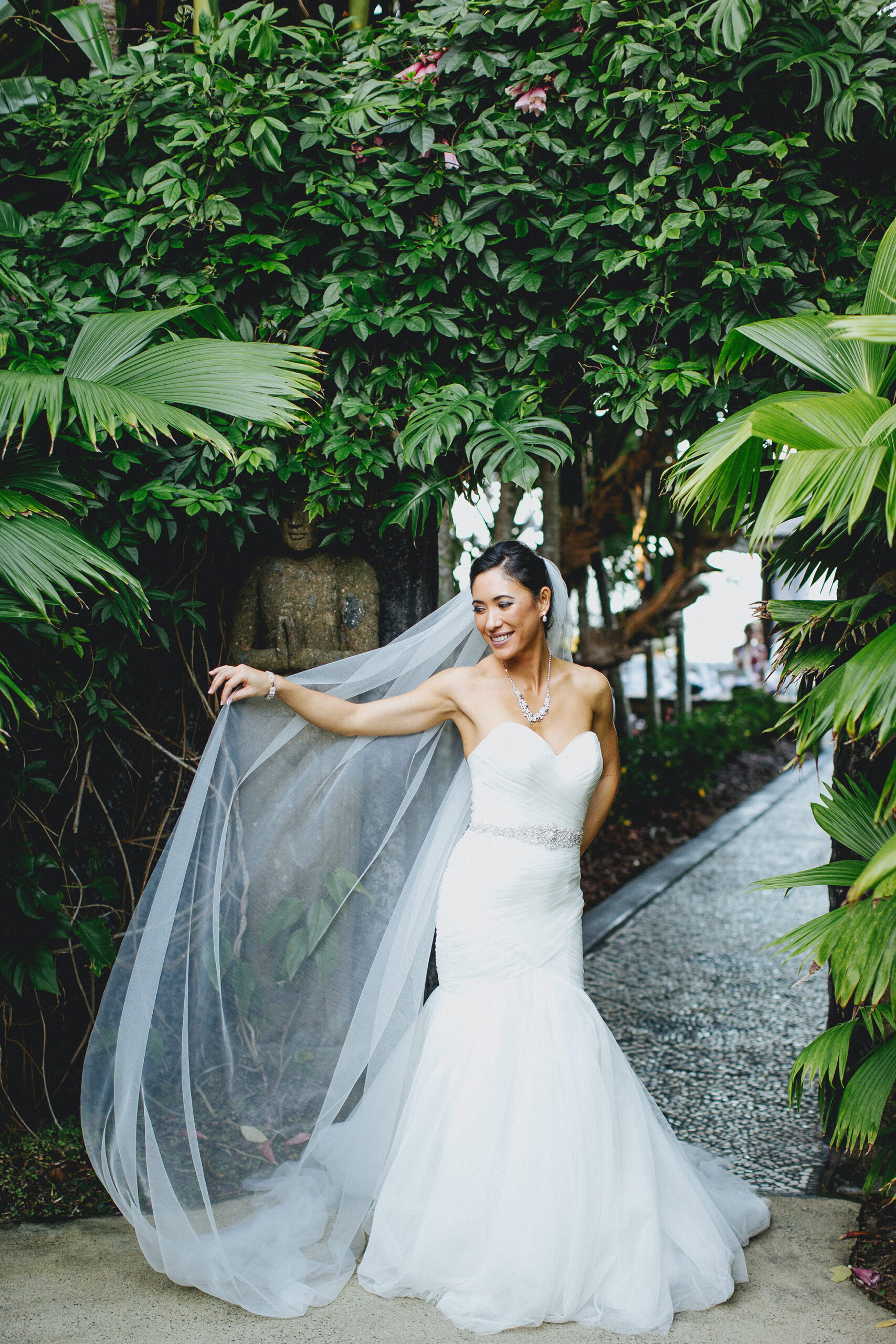 Aundrea_Dan_Tropical-Chic-Wedding_038