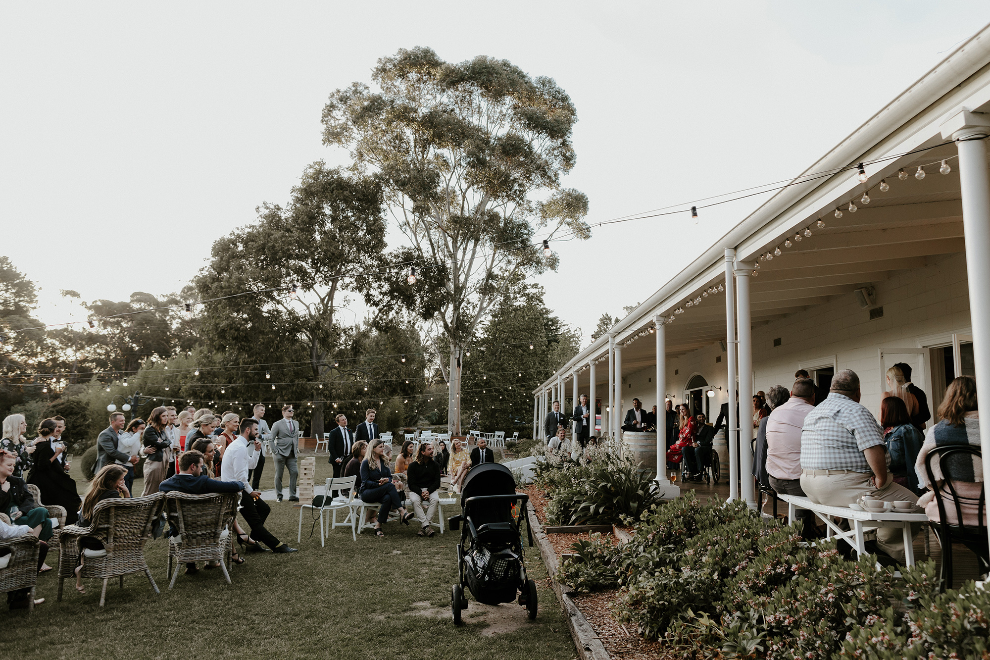 Baylee Nick Relaxed Cocktail Wedding Zoe Morley Photography 054