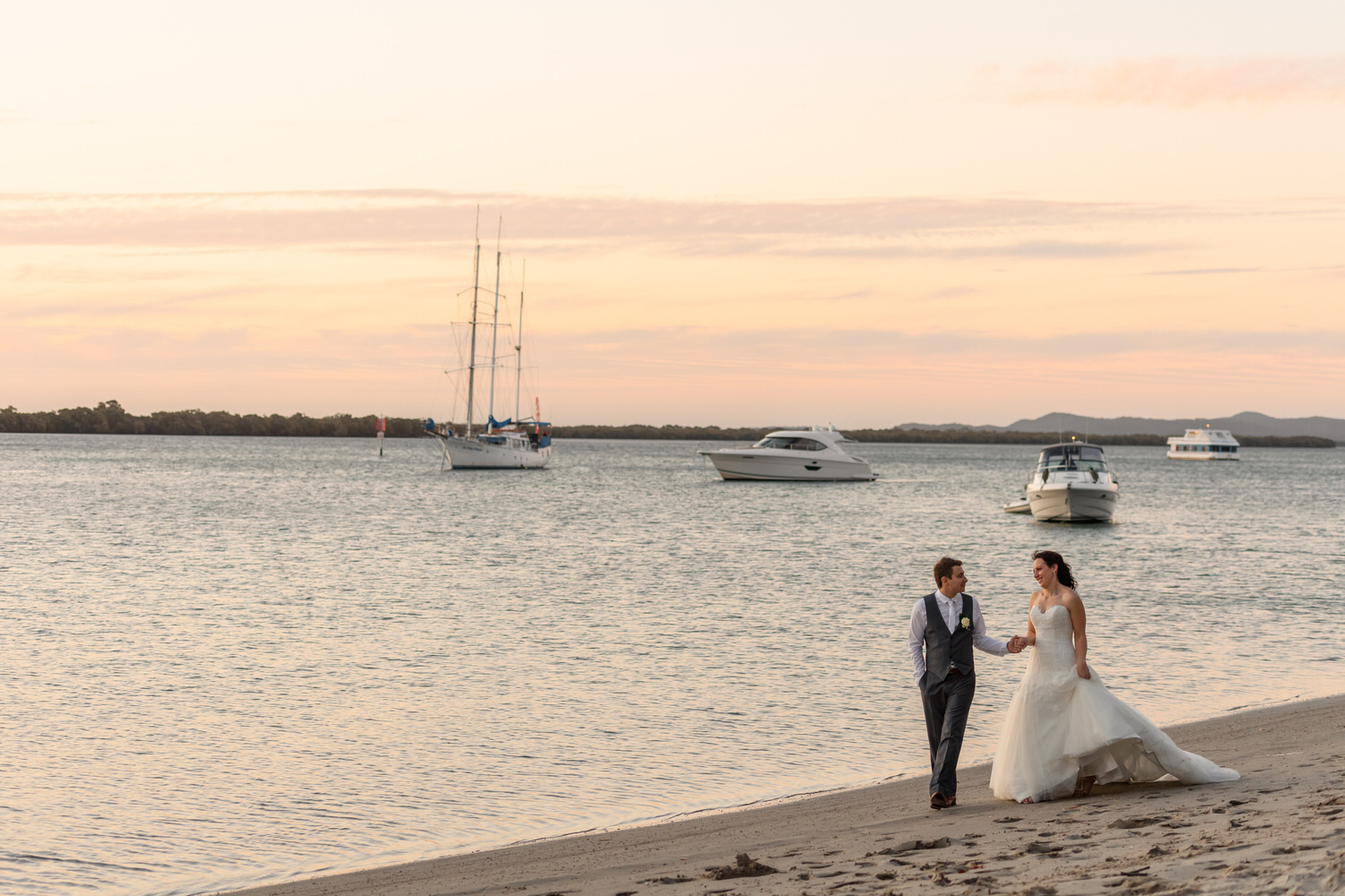 Bianca_Peter_Elegant-Beach-Wedding_Jashan-Photography_039