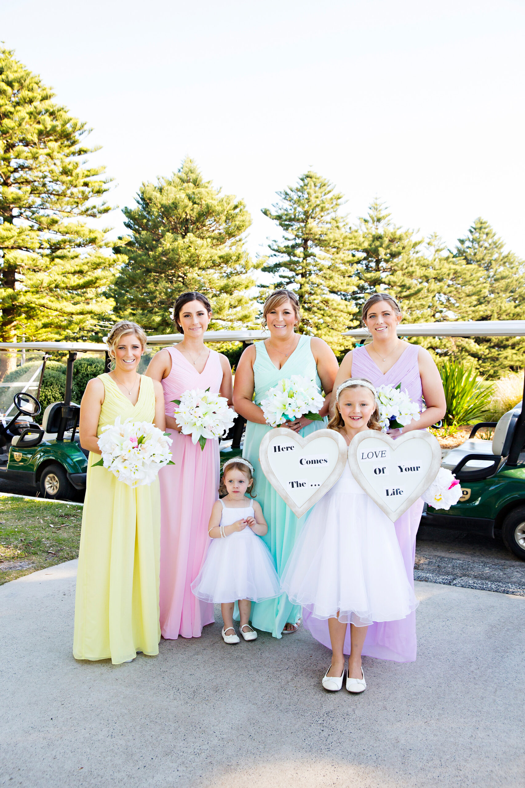 Briannon_Aaron_Shelly-Beach-Wedding_005