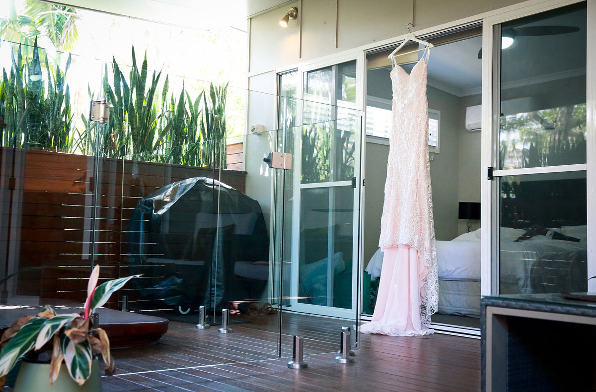 Briony Corey Minimalist Boho Wedding Mitchell J Carlin Photography 003