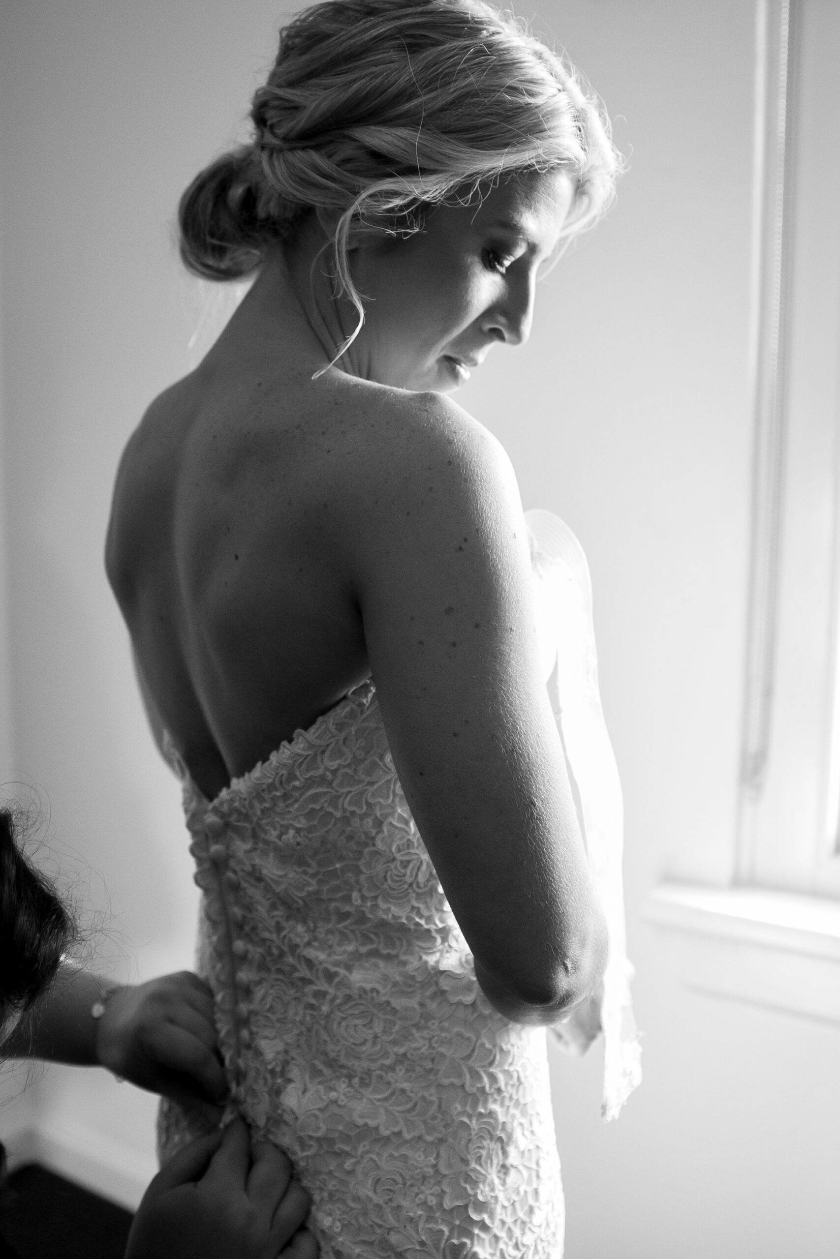 Brittany_Marko_Modern-Classic-Wedding_Liane-Hurvitz_SBS_004