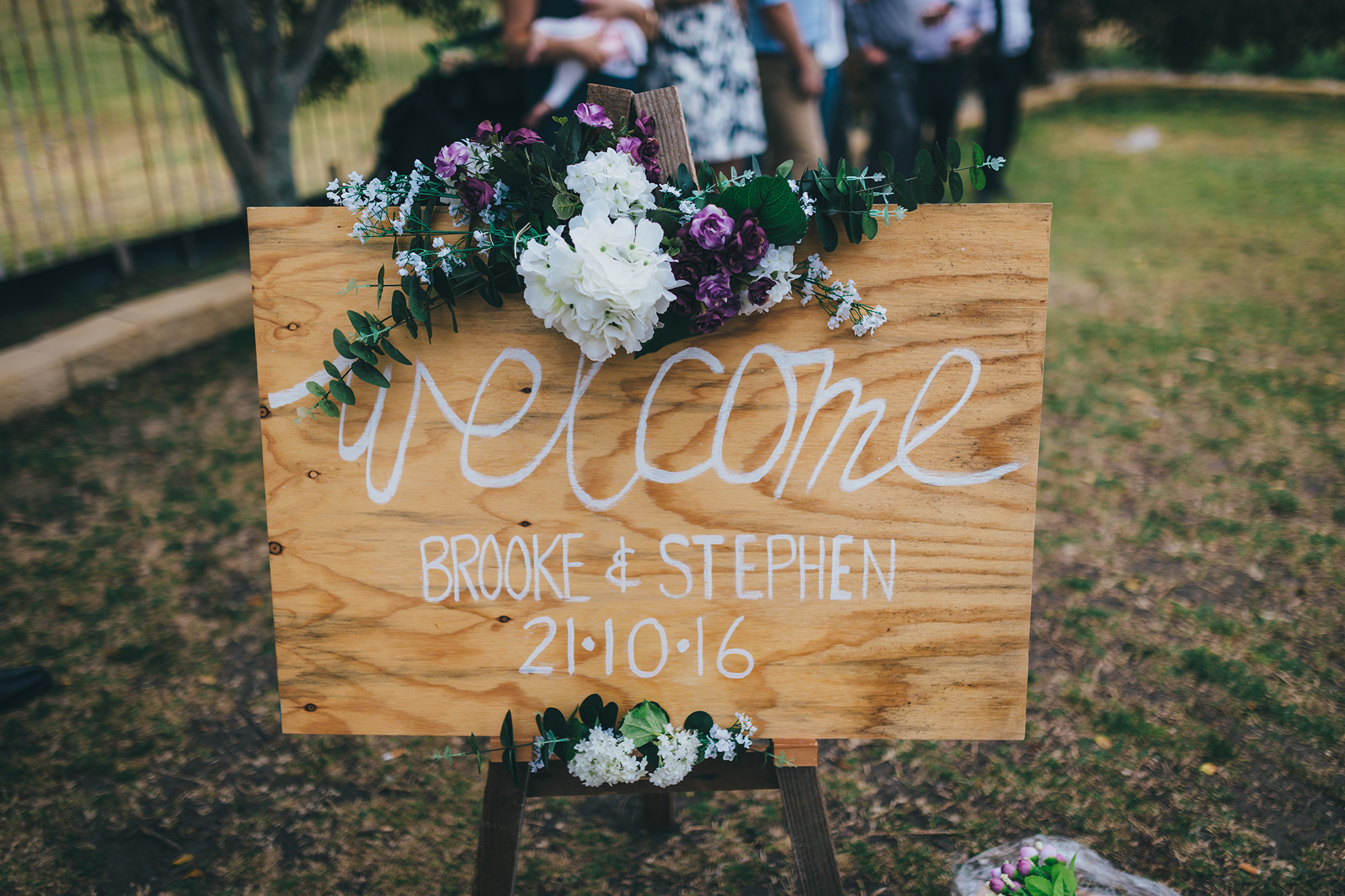 Brooke_Steve_Floral-Rustic-Wedding_010