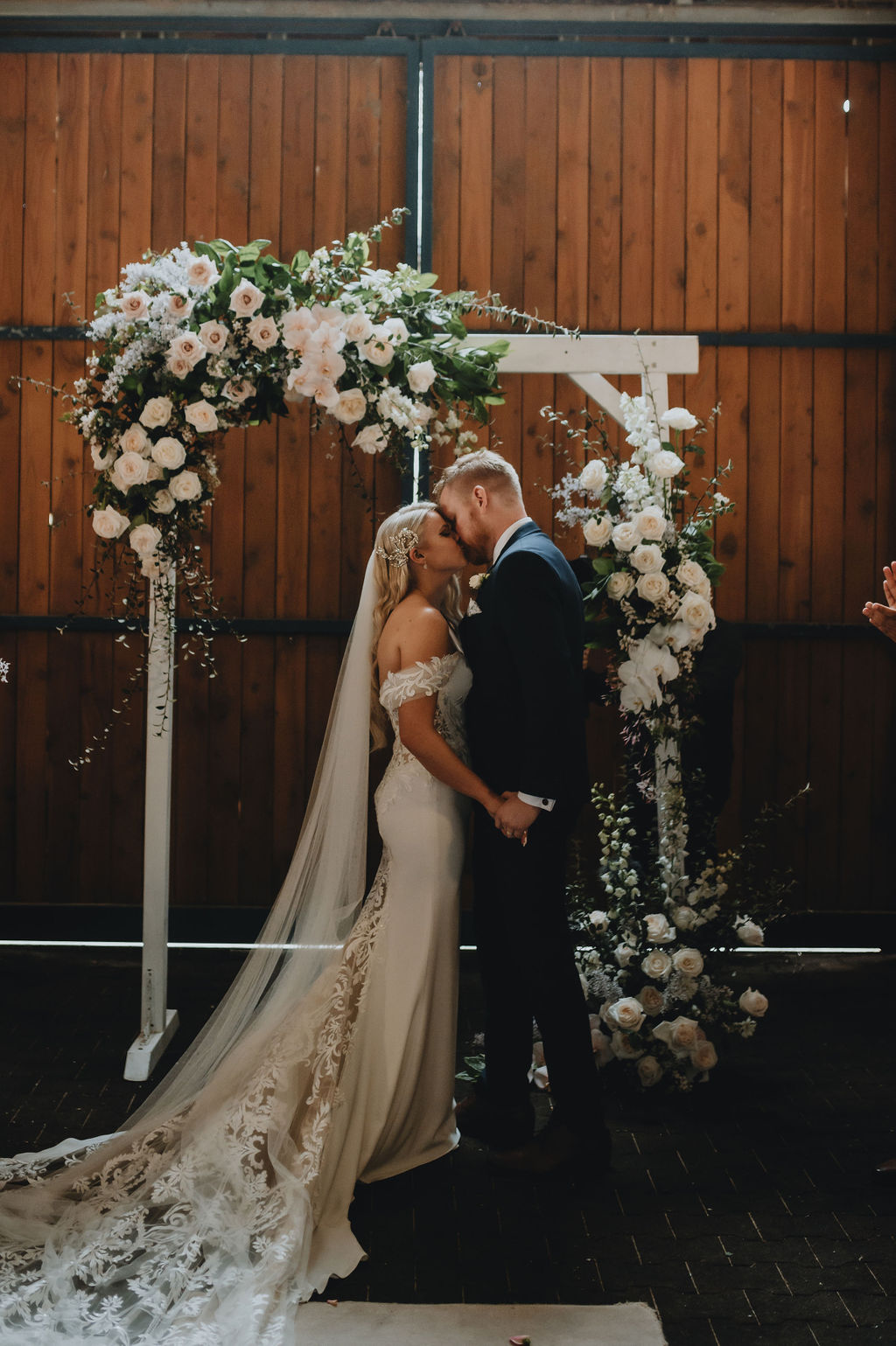 Brookleigh Estate Marquee Wedding Confetti and Co Amy Skinner Photography Gaby Mark 20