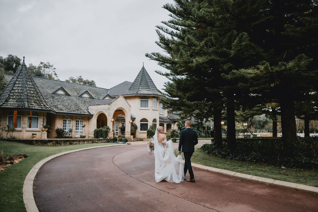 Brookleigh Estate Marquee Wedding Confetti and Co Amy Skinner Photography Gaby Mark 59