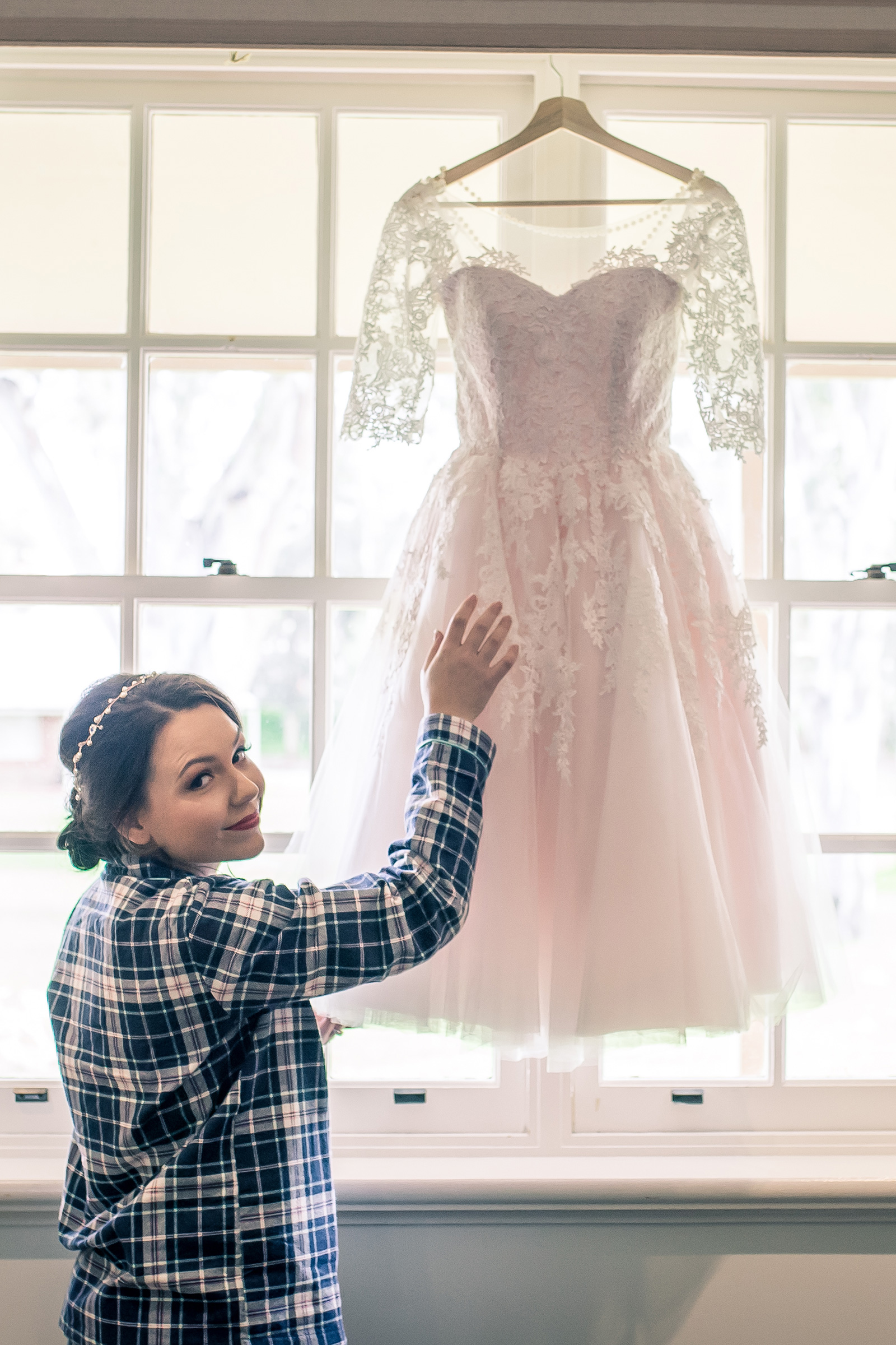 Bruna Travis Winter Vineyard Wedding Glenn Alderson Photography SBS 008