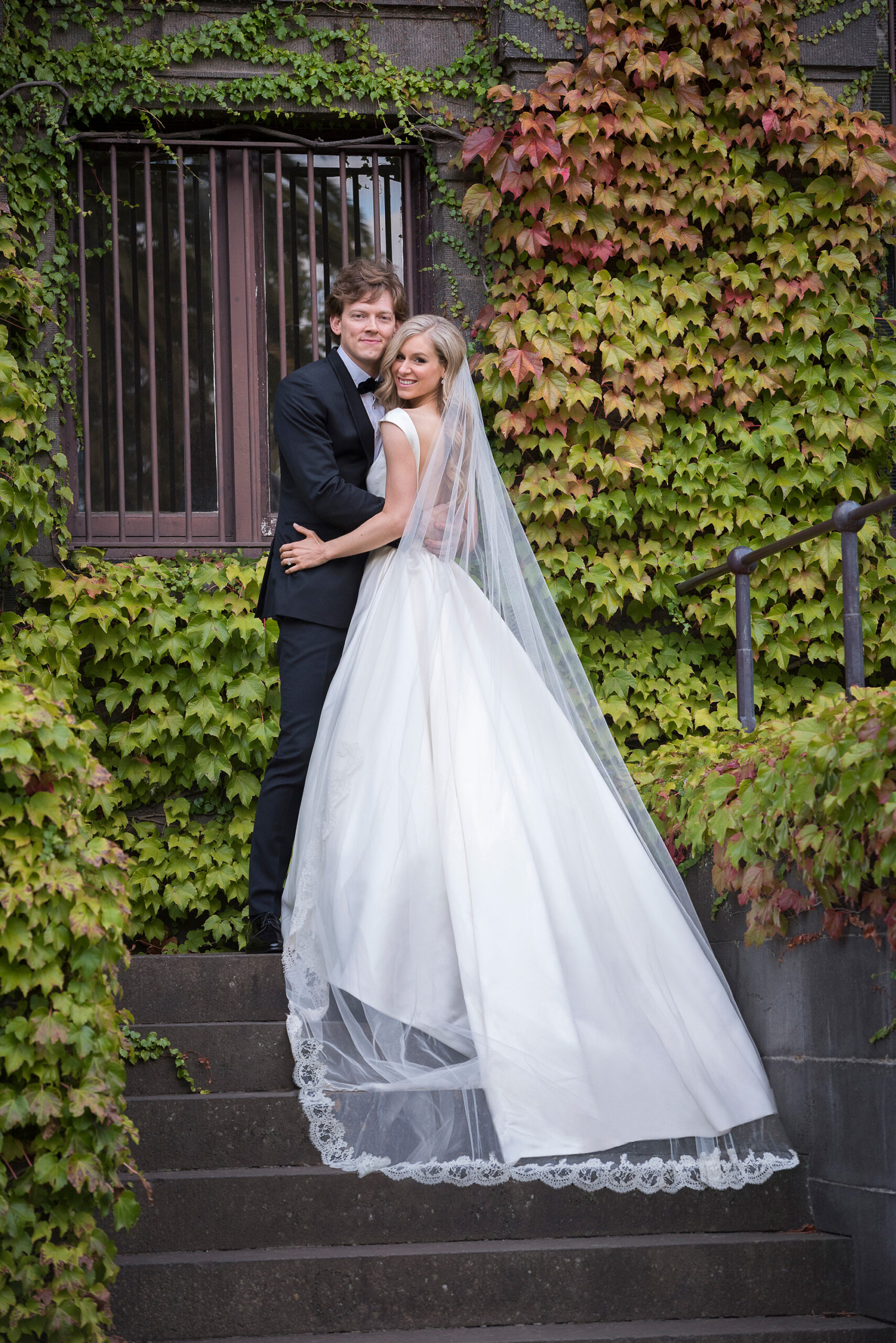 Brydie_Mark_Classic-Romance-Wedding_Iain-Jo_031