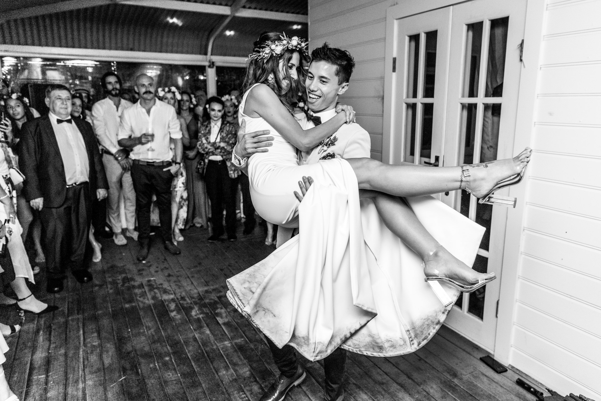 Byron View Farm Wedding Photos by Figtree Wedding Photography Kylie Jonathan 40