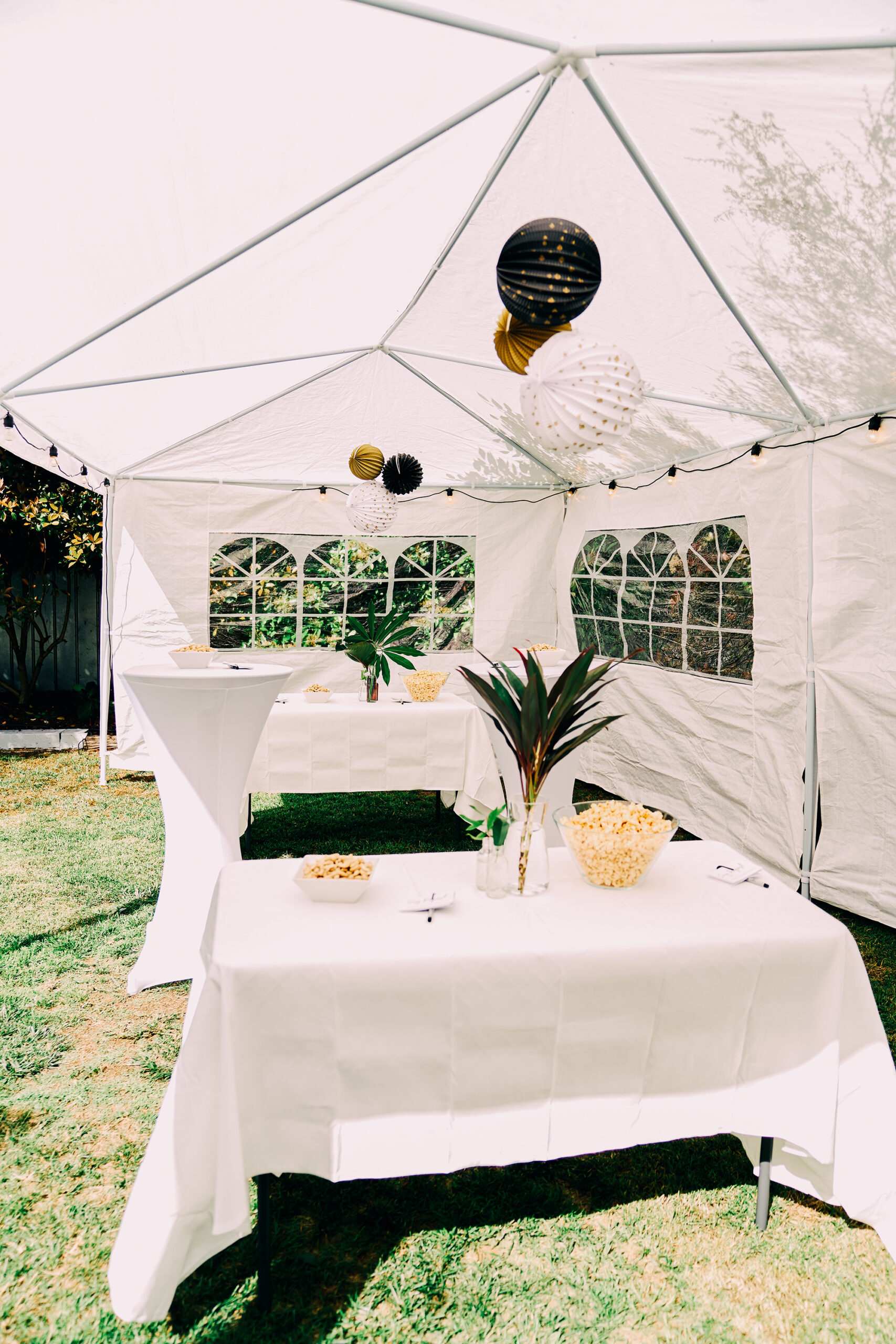 Byron Jeremy Modern Garden Wedding Lydia Downe Photography SBS 004 scaled