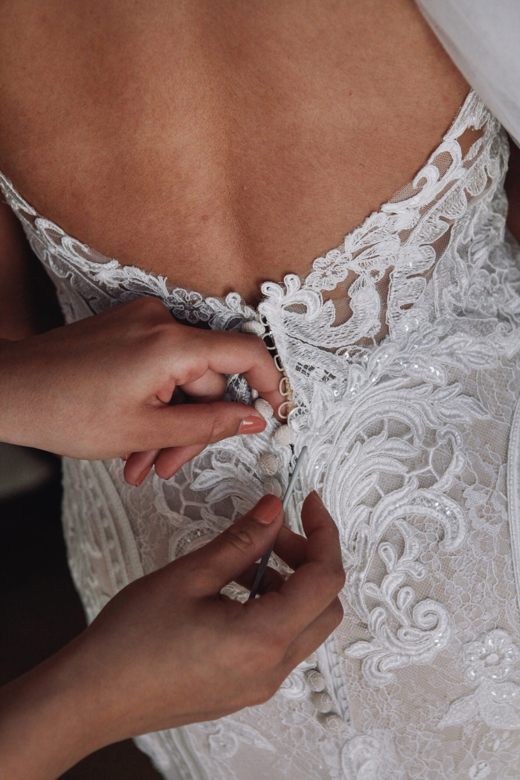 Carla Bruno Elegant White Wedding Panache Photography SBS 004 scaled