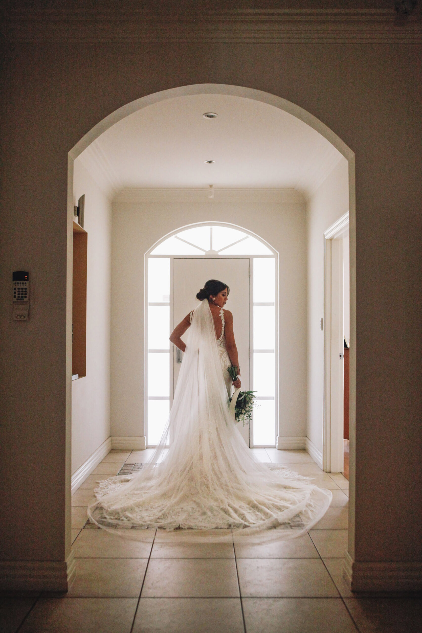 Carla Bruno Elegant White Wedding Panache Photography SBS 008 scaled