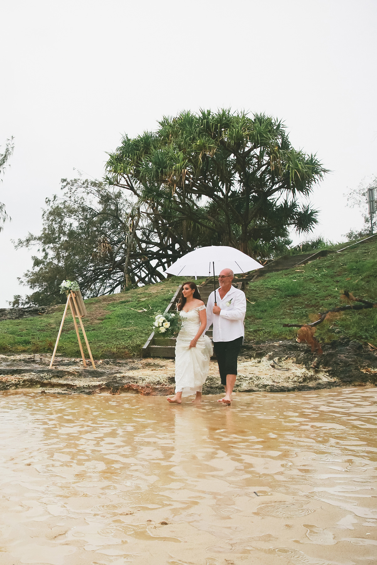 Cassandra Michael Elegant Classic Wedding Mitchell J Carlin Photography SBS 014