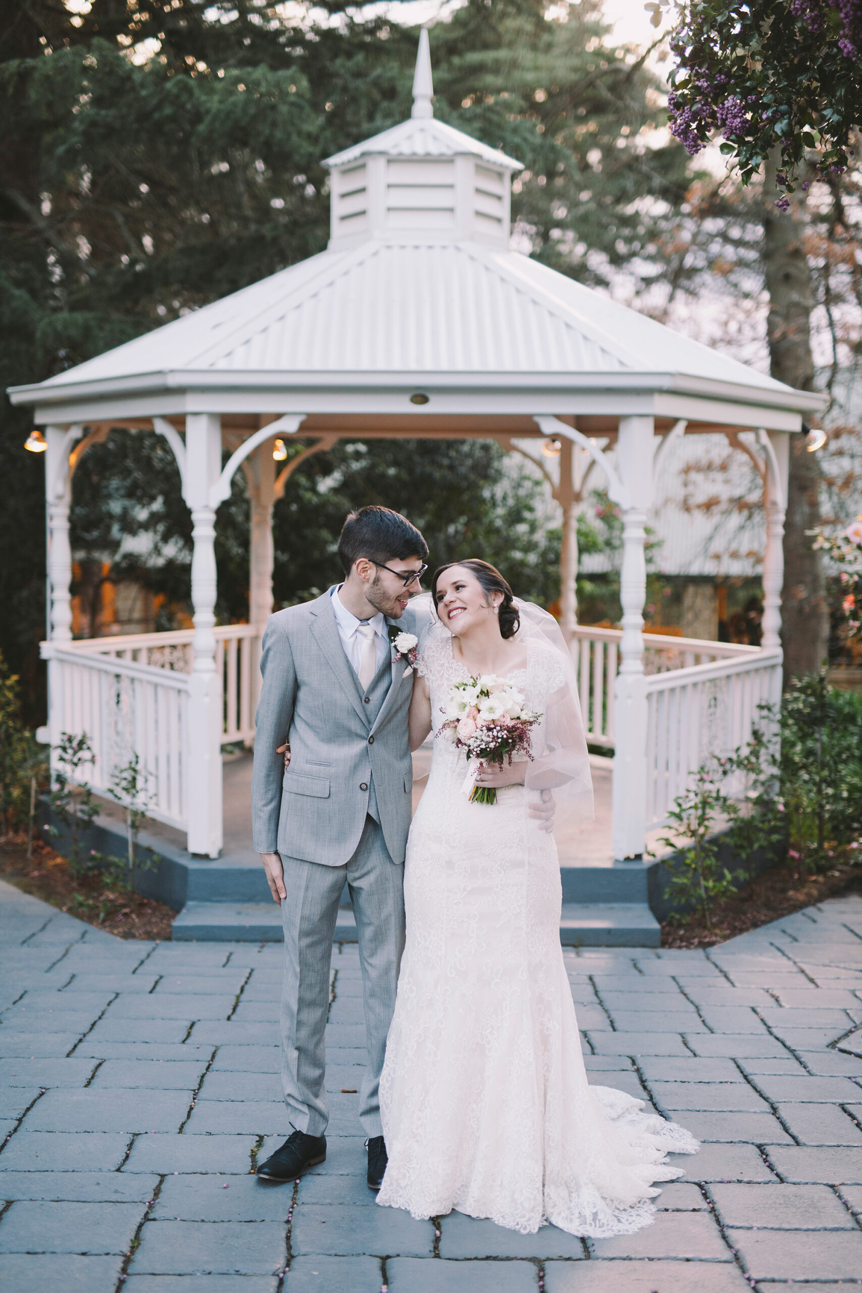 Catherine_Luke_Rustic-Garden-Wedding_Lavan-Photography_020