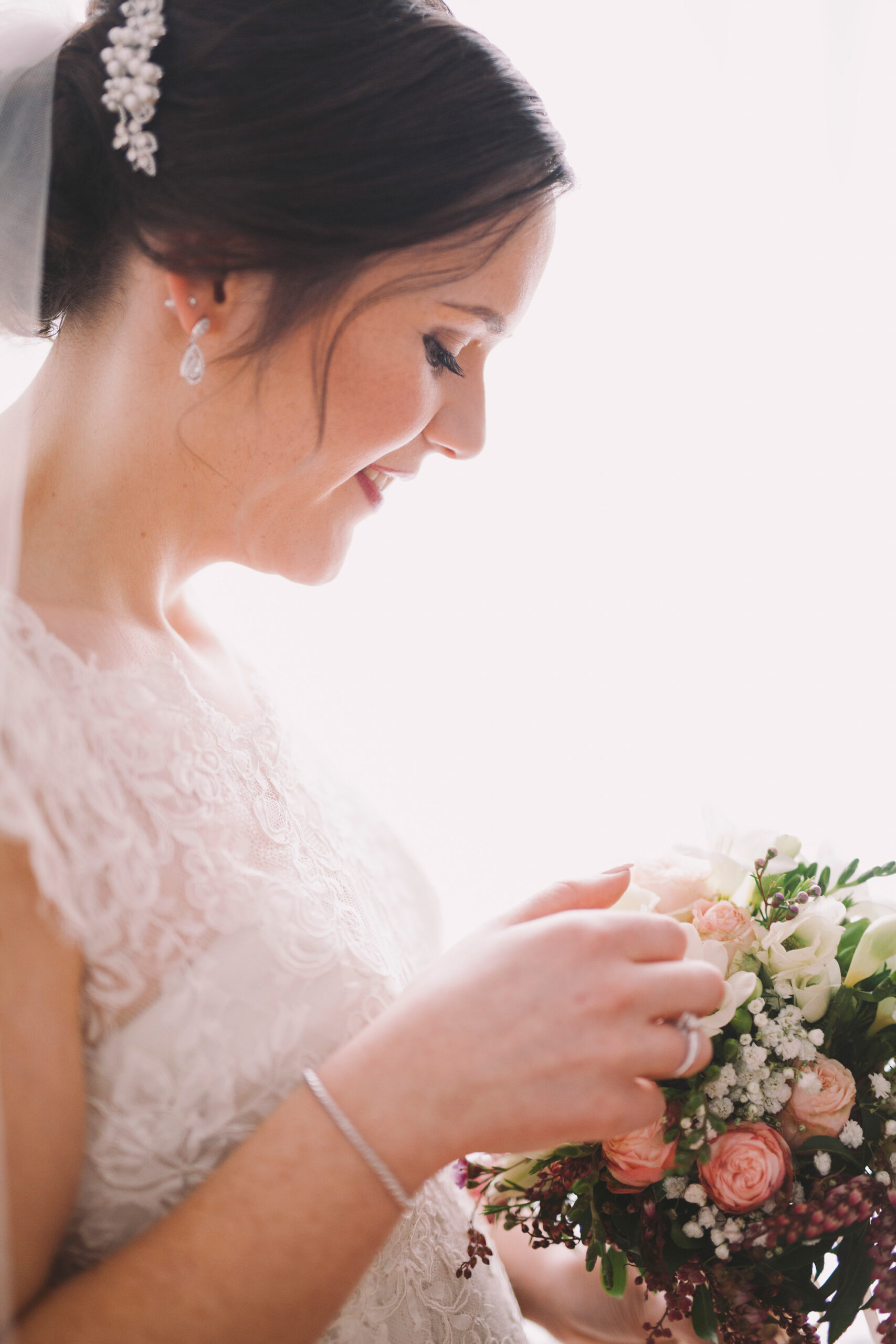 Catherine_Luke_Rustic-Garden-Wedding_Lavan-Photography_SBS_005