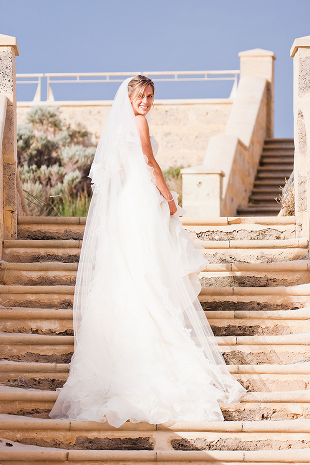 Charlotte_Ben_Beach-Wedding_019