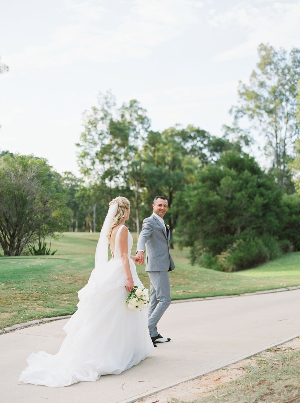 Chateau Elan Helicopter Wedding Photo by Sheri McMahon Lisa and James Florals by Trille Floral 7