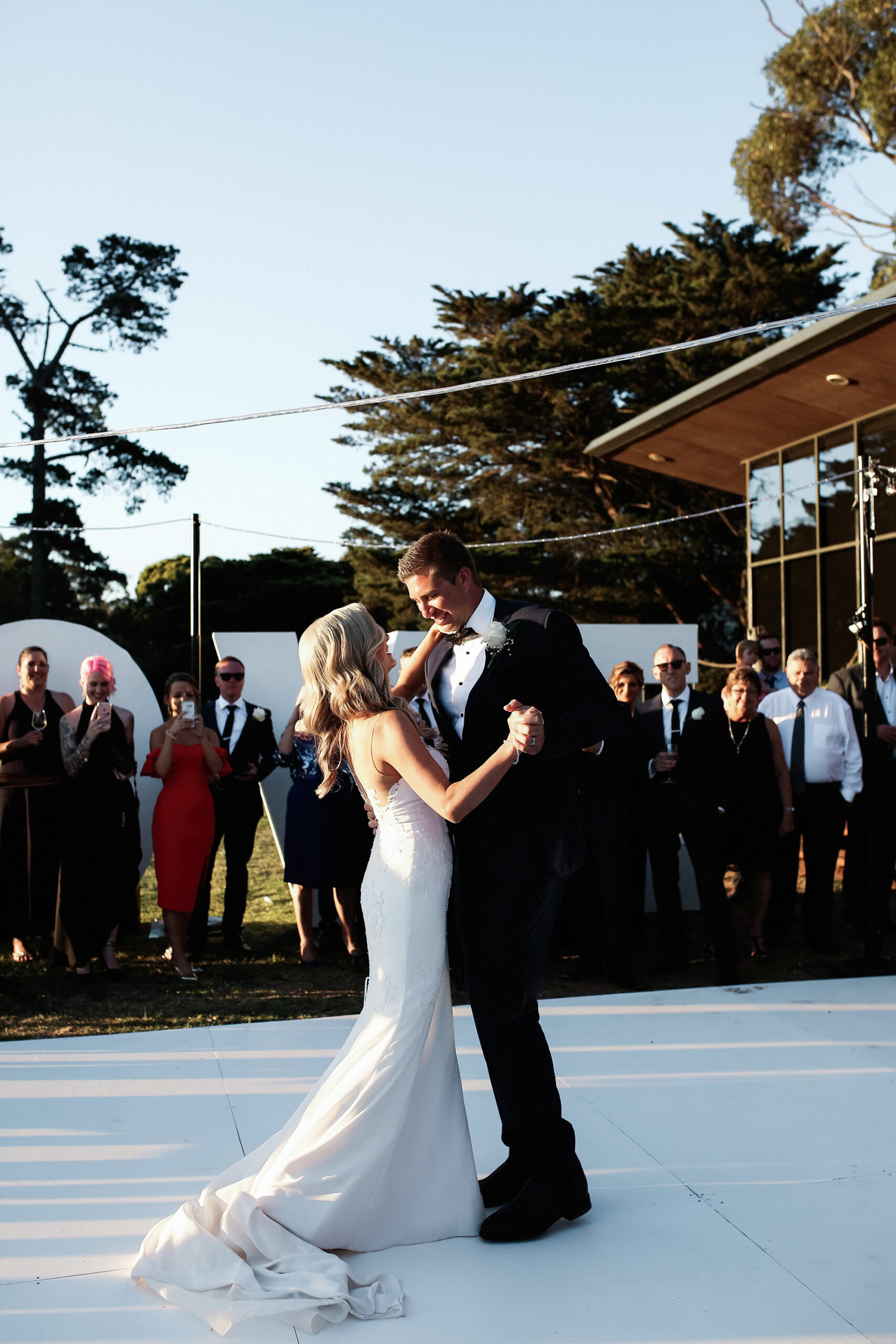 Chelsea_Chris_Elegant-Mansion-Wedding_043