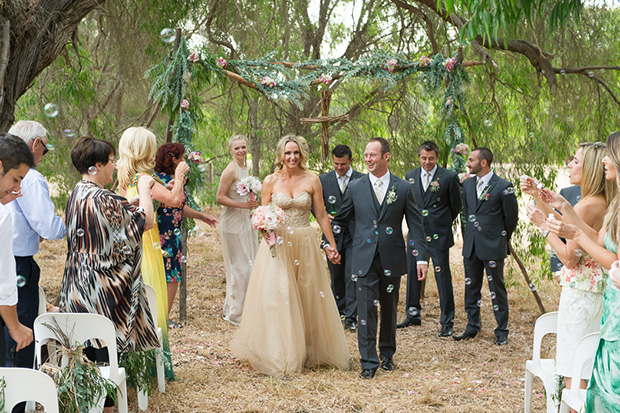 Chelsea_Shannon_Rustic-Wedding_023