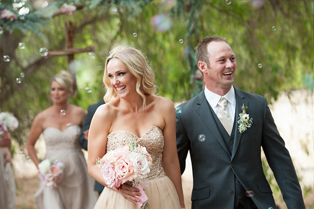 Chelsea_Shannon_Rustic-Wedding_024