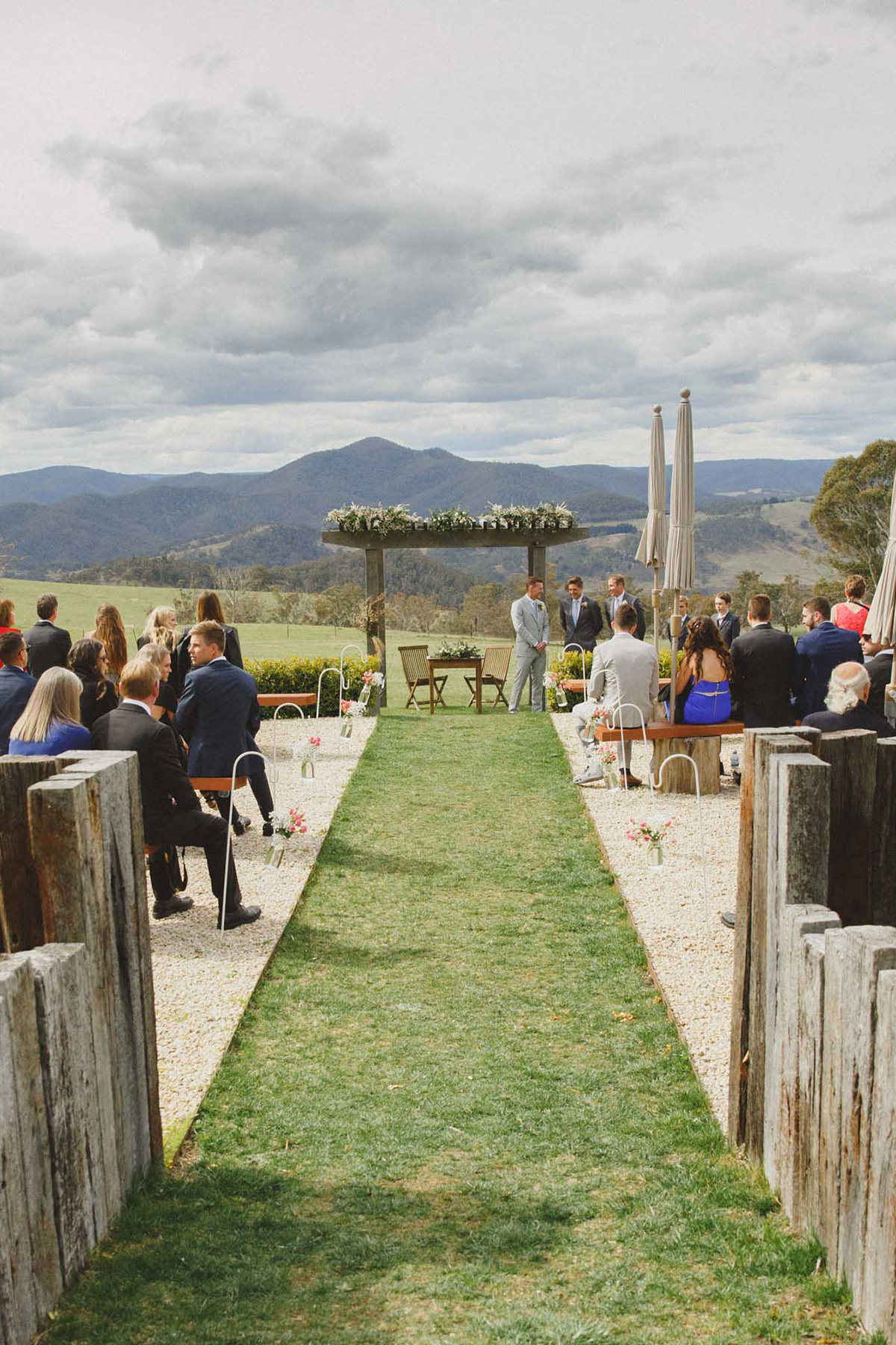 Chloe_Lewis_Country-Chic-Wedding_SBS_010