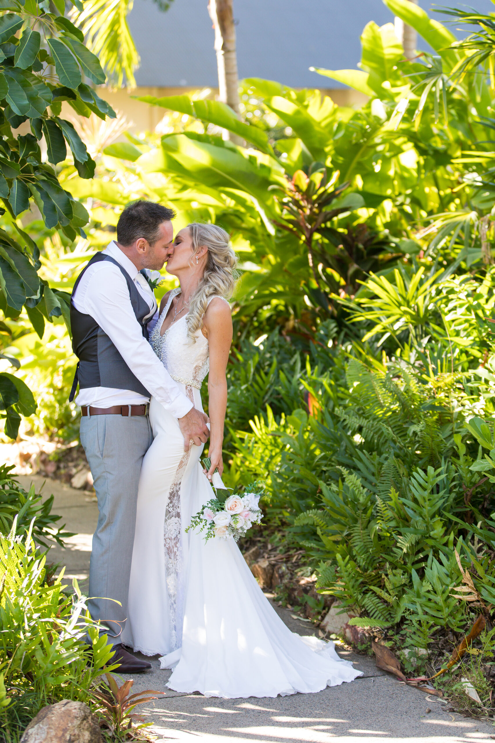 Christie Lee Brett Hamilton Island Wedding Chloe Tanner Photography 037 scaled