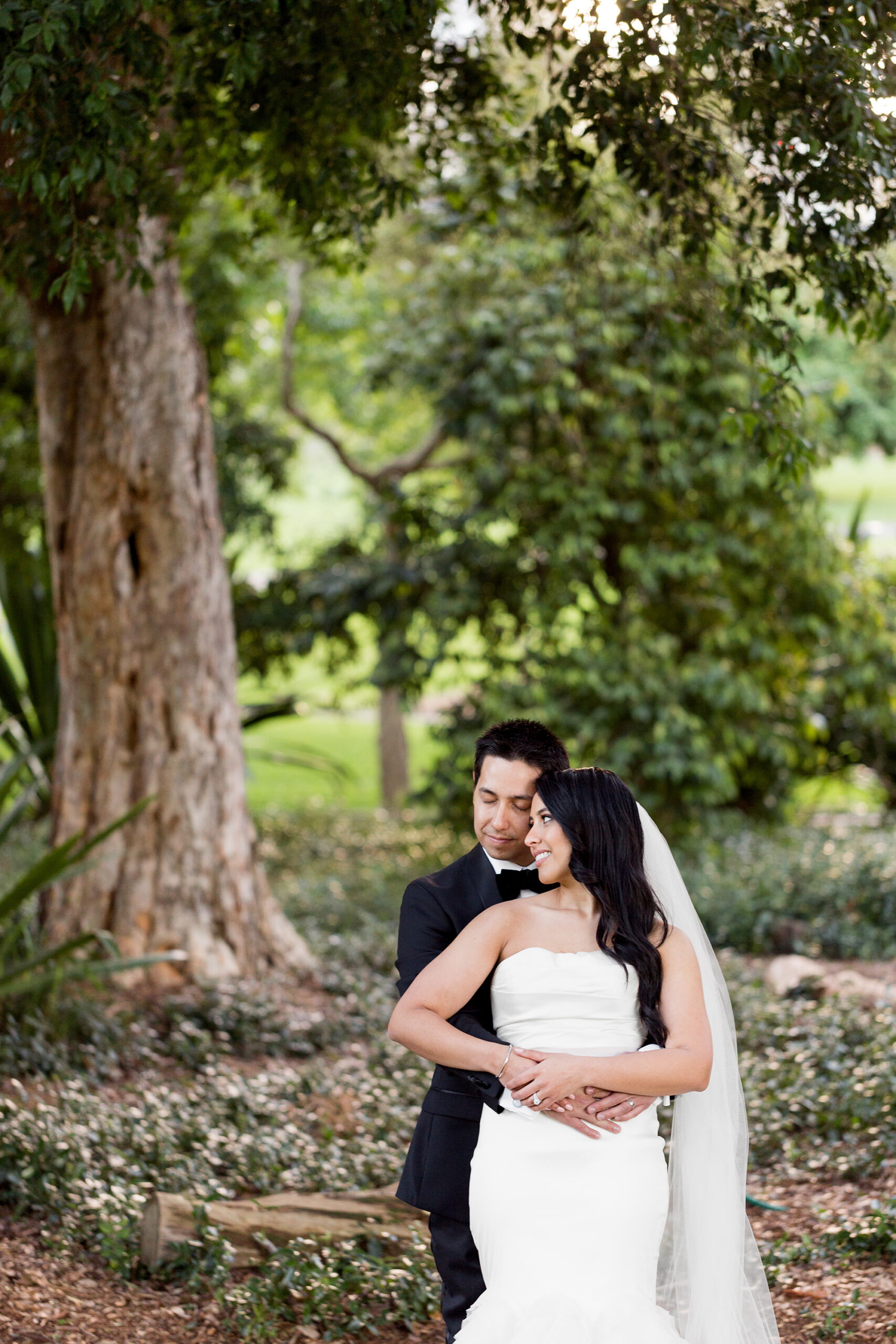 Christine_Paul_Rustic-Garden-Wedding_038