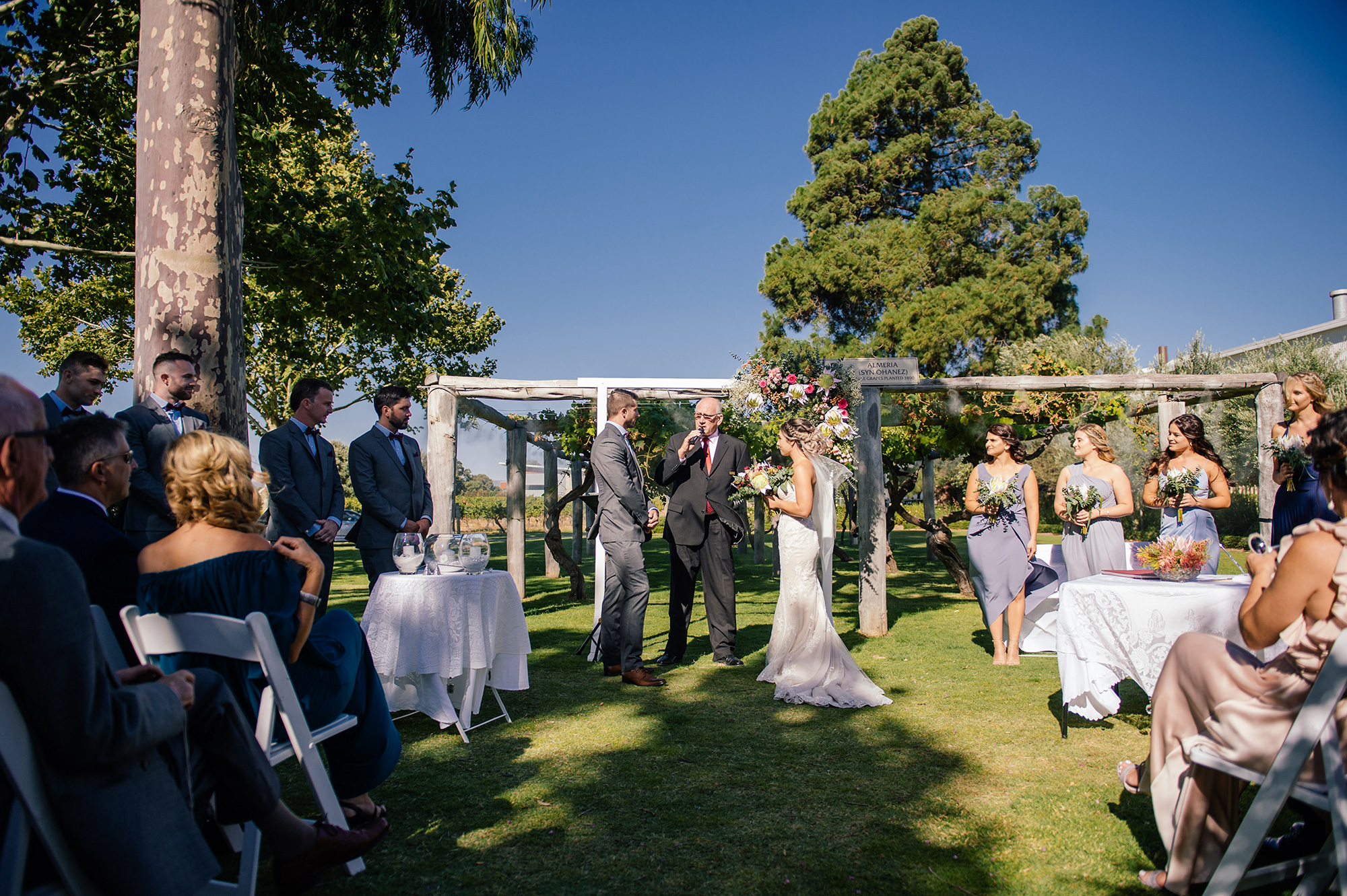 Clara_Dylan_Classic-Vineyard-Wedding_Kevin-McGinn-Photographer_008