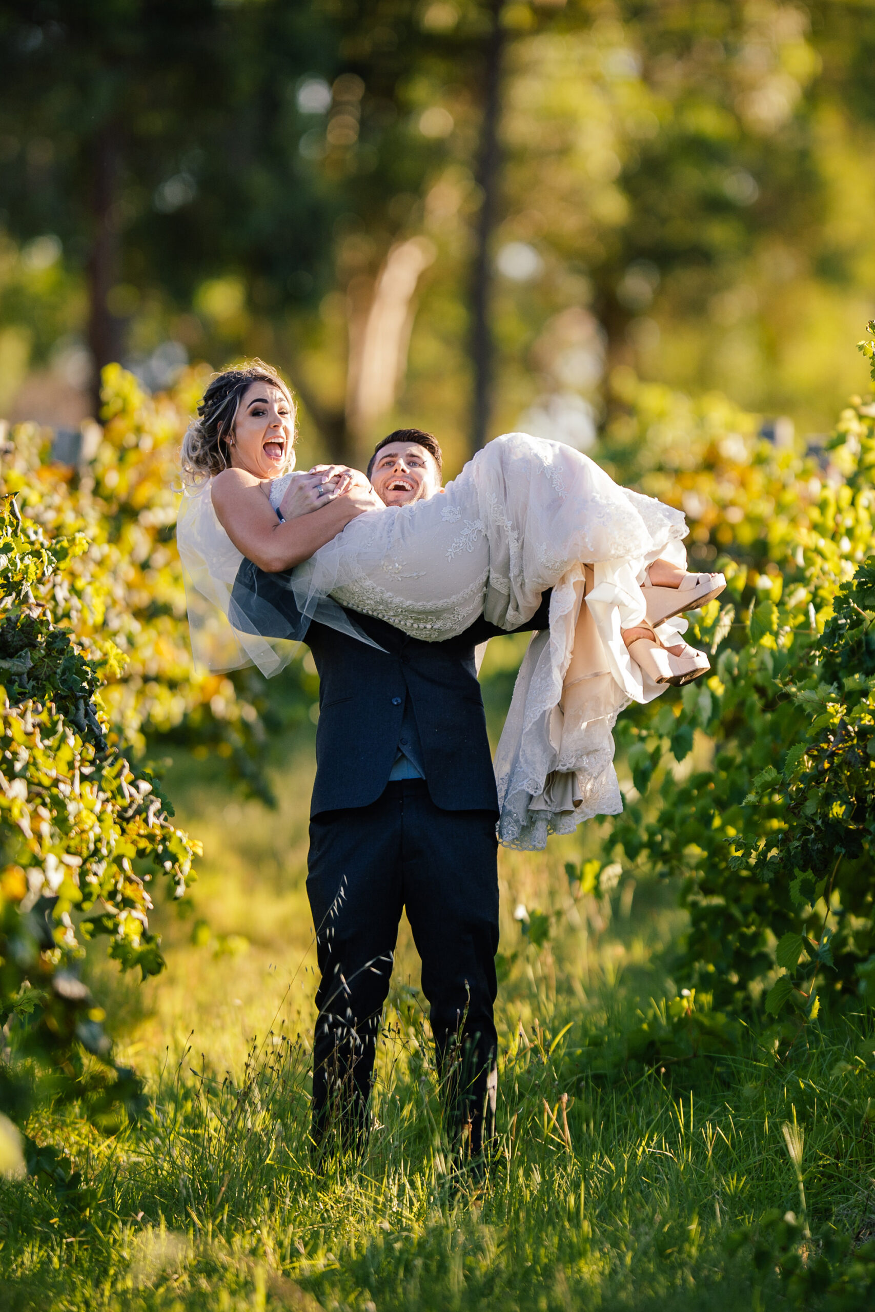Clara_Dylan_Classic-Vineyard-Wedding_Kevin-McGinn-Photographer_SBS_008