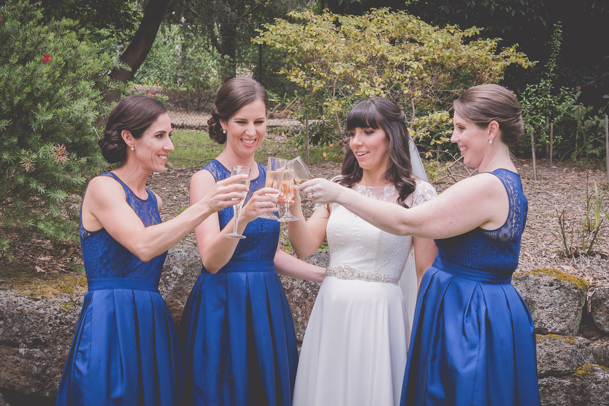 Clare_Christian_Blue-White-Wedding_Pause-the-Moment_006