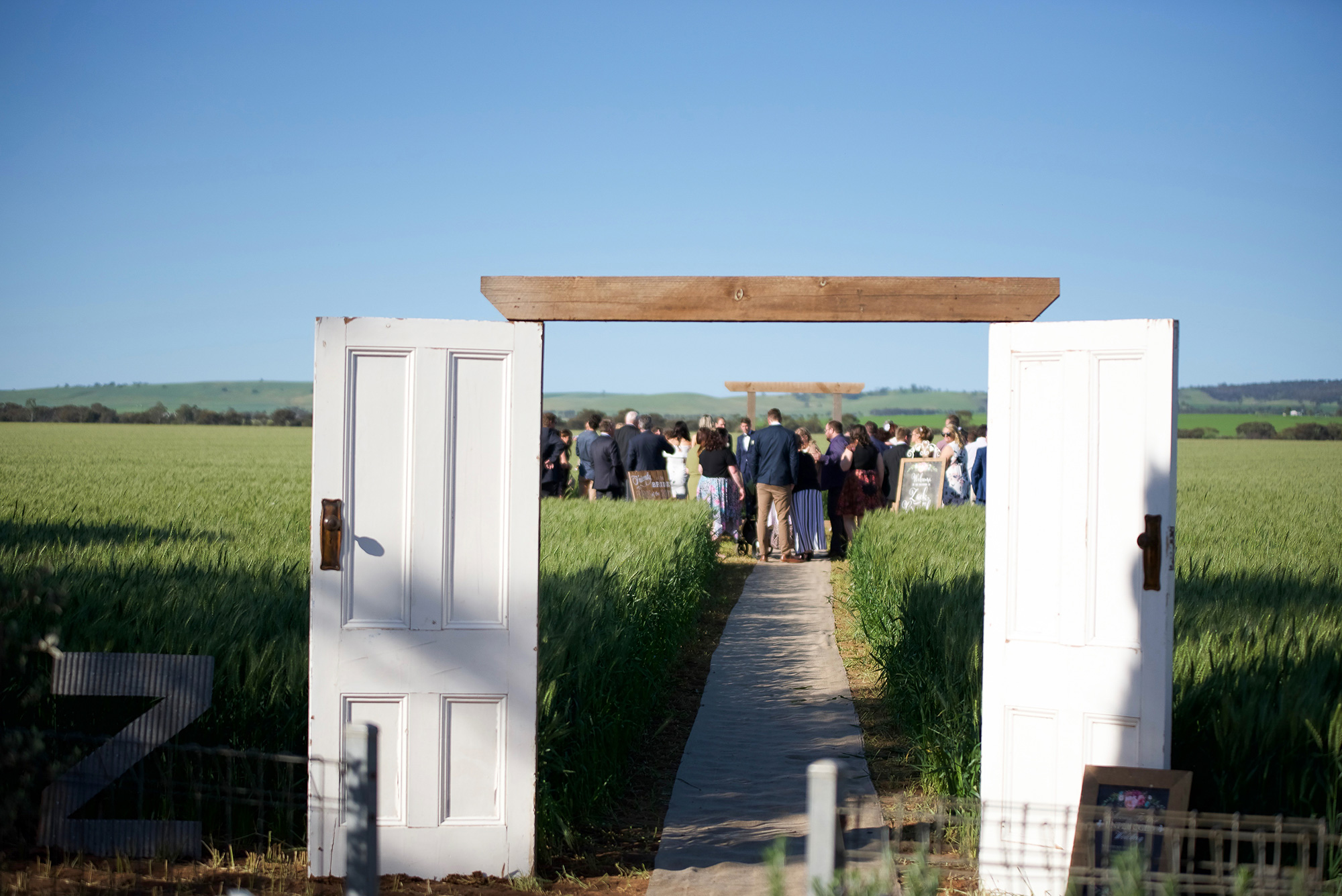 Crystal_Zach_Rustic-Farm-Wedding_022