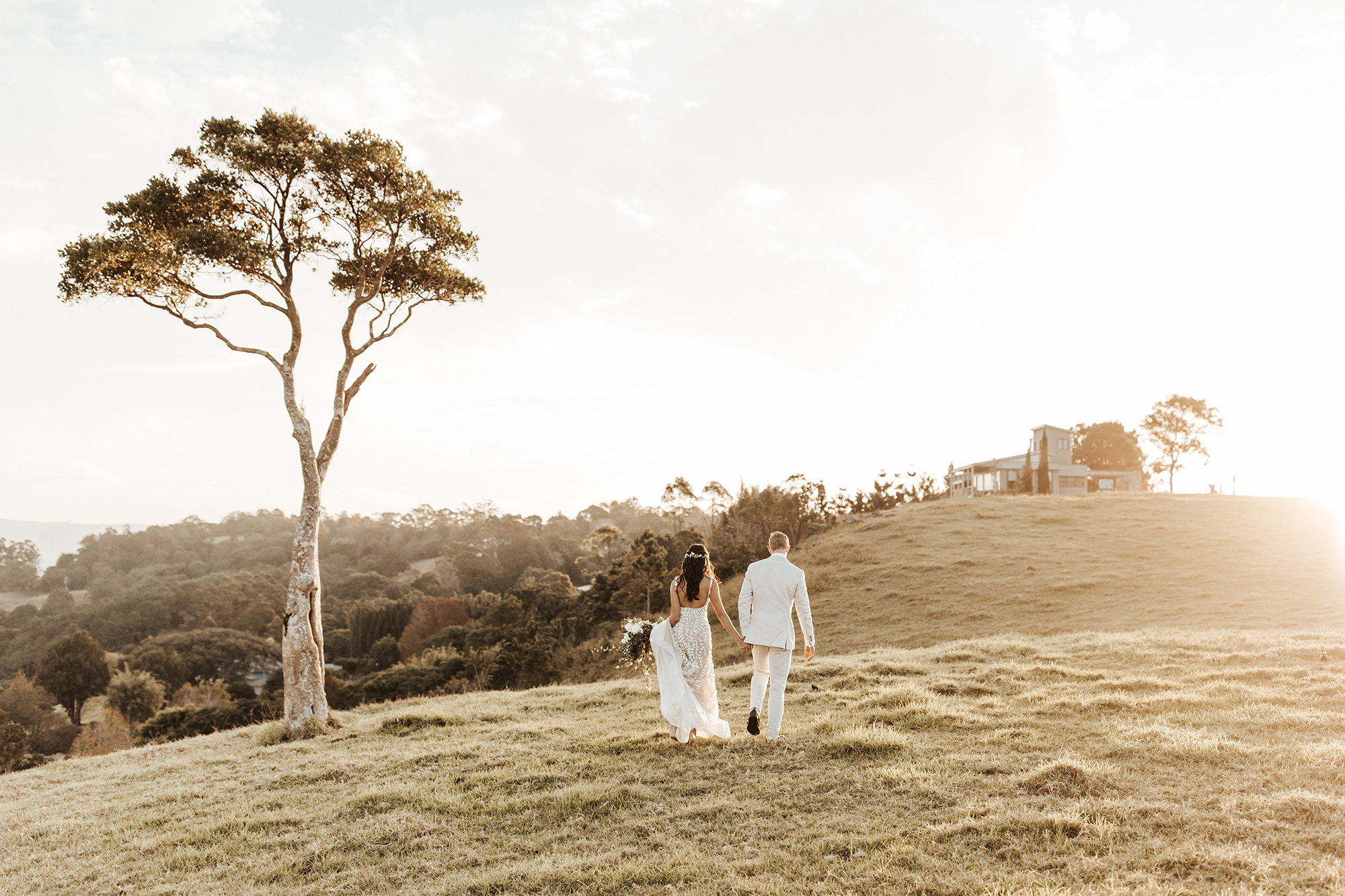 Danielle Adam Luxury Winery Wedding Nicola Lemmon FAV 040