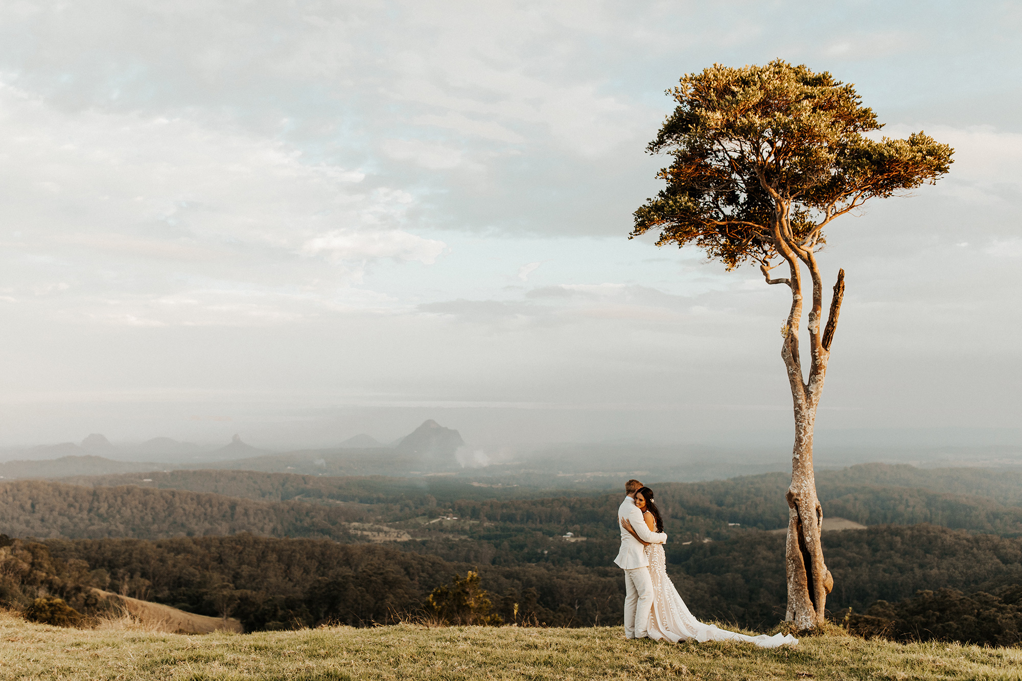 Danielle Adam Luxury Winery Wedding Nicola Lemmon FAV 048