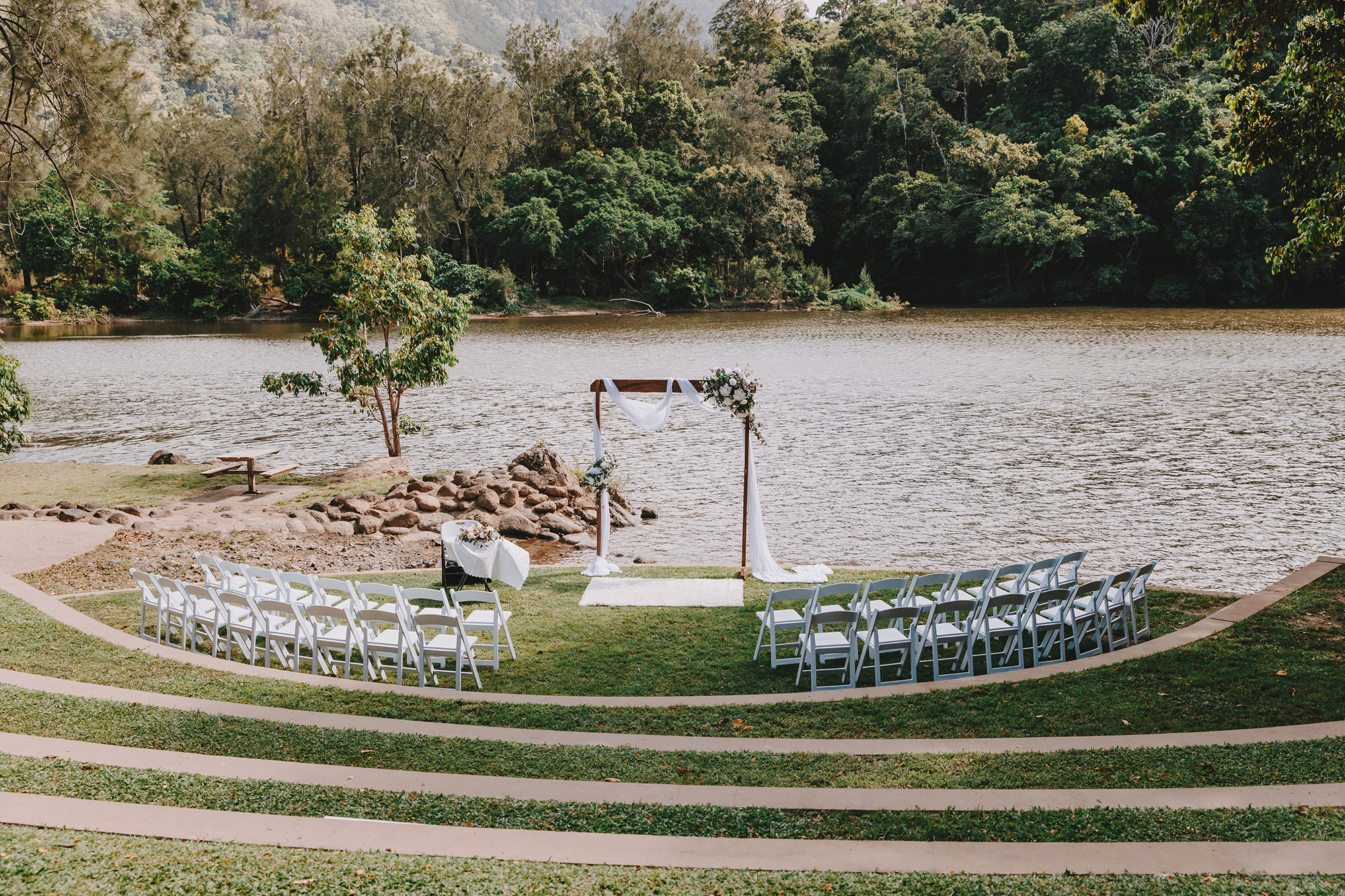 Danielle Brayden Romantic Wedding Katie Purling Photography FAV 025