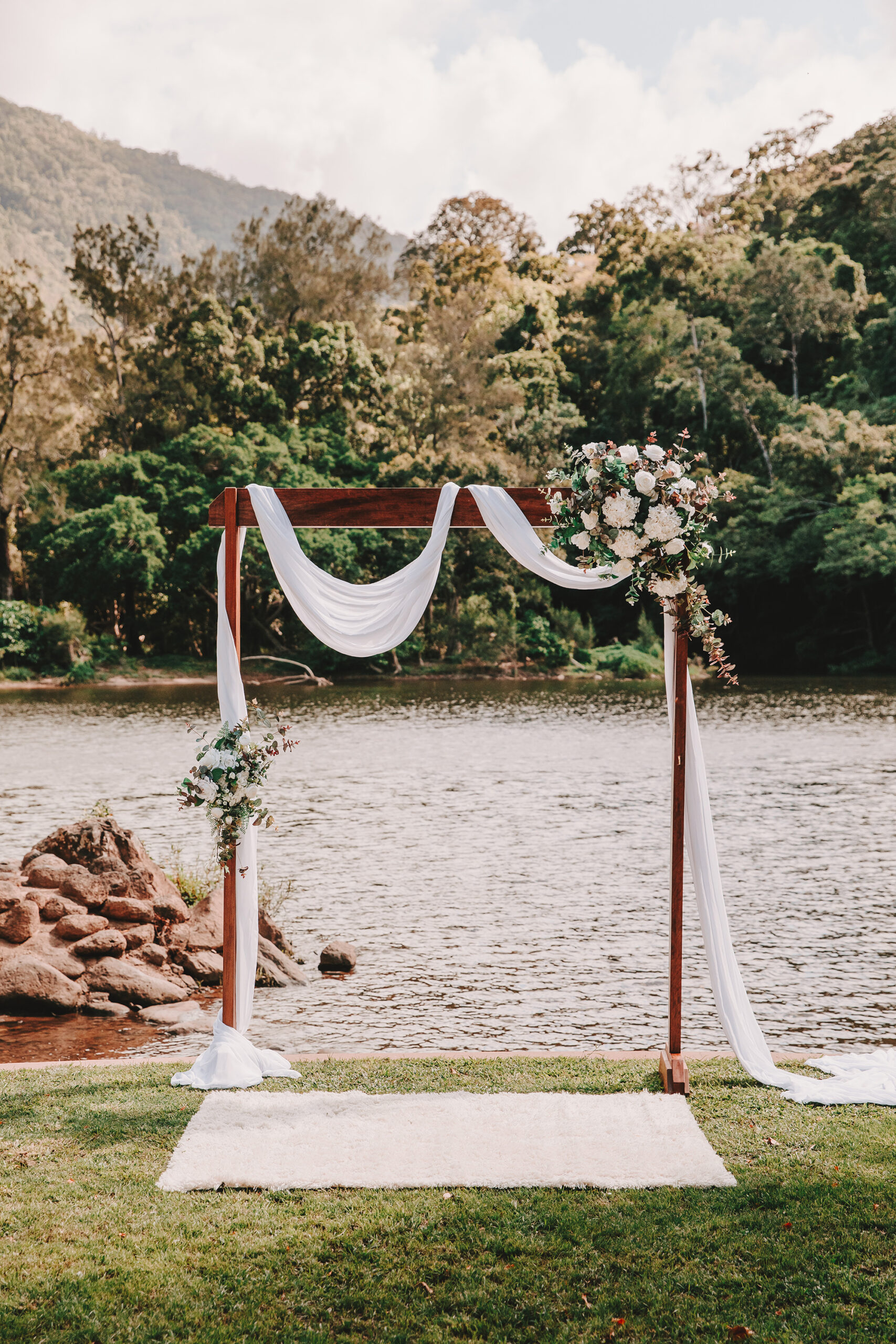 Danielle Brayden Romantic Wedding Katie Purling Photography SBS 017 scaled