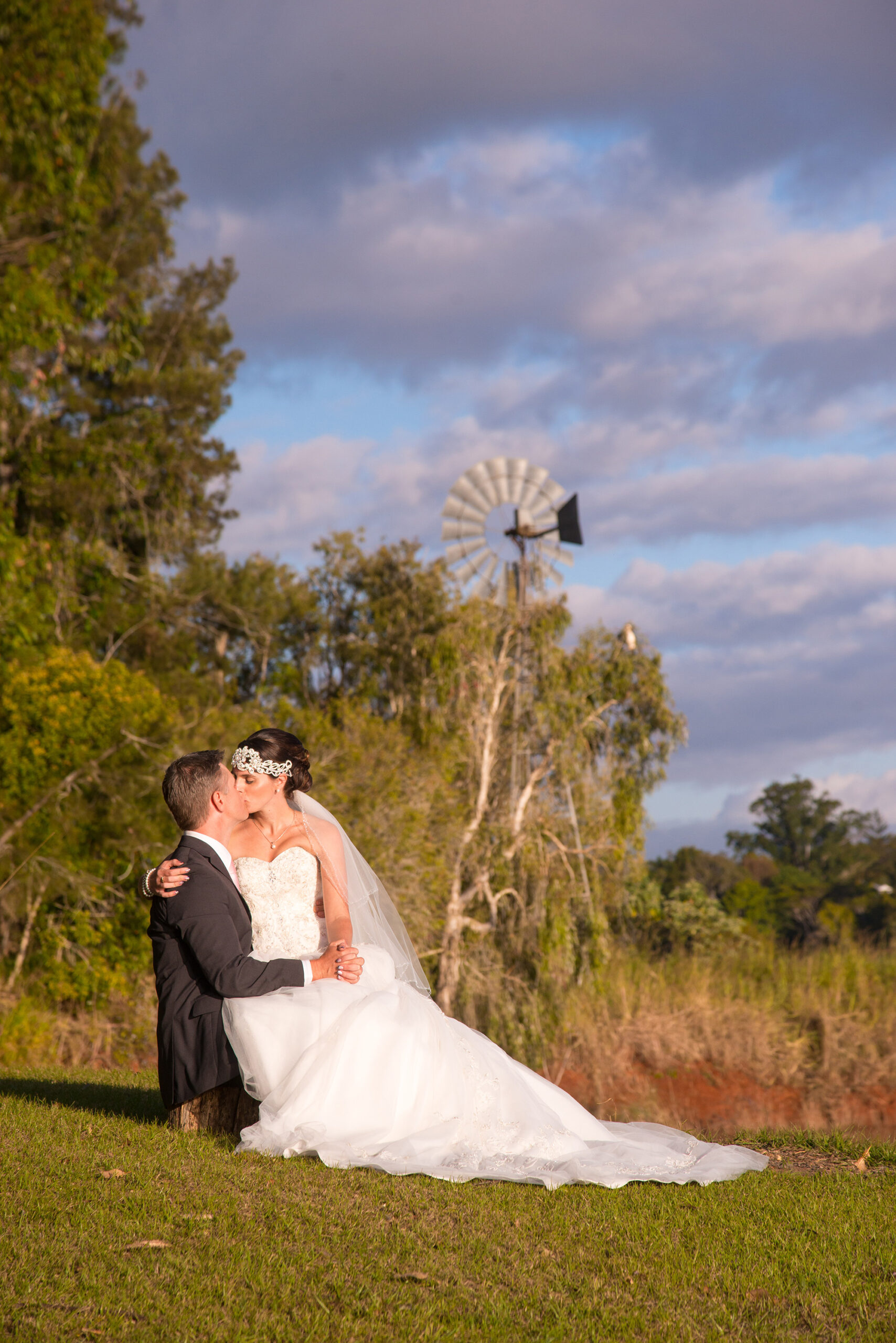 Danielle_David_Rustic-Vintage-Wedding_024