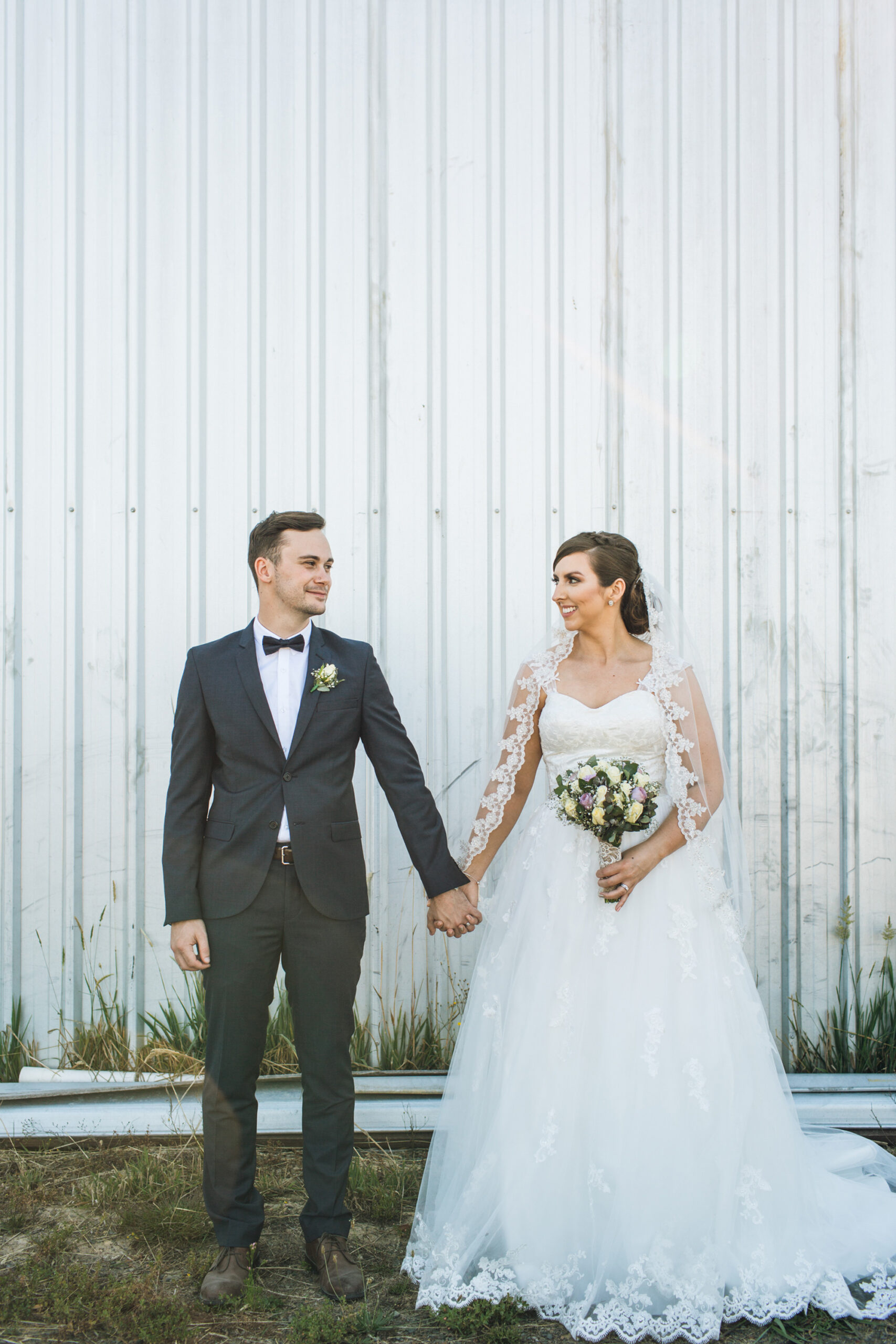 Danielle_Glen_Elegant-Rustic-Wedding_030