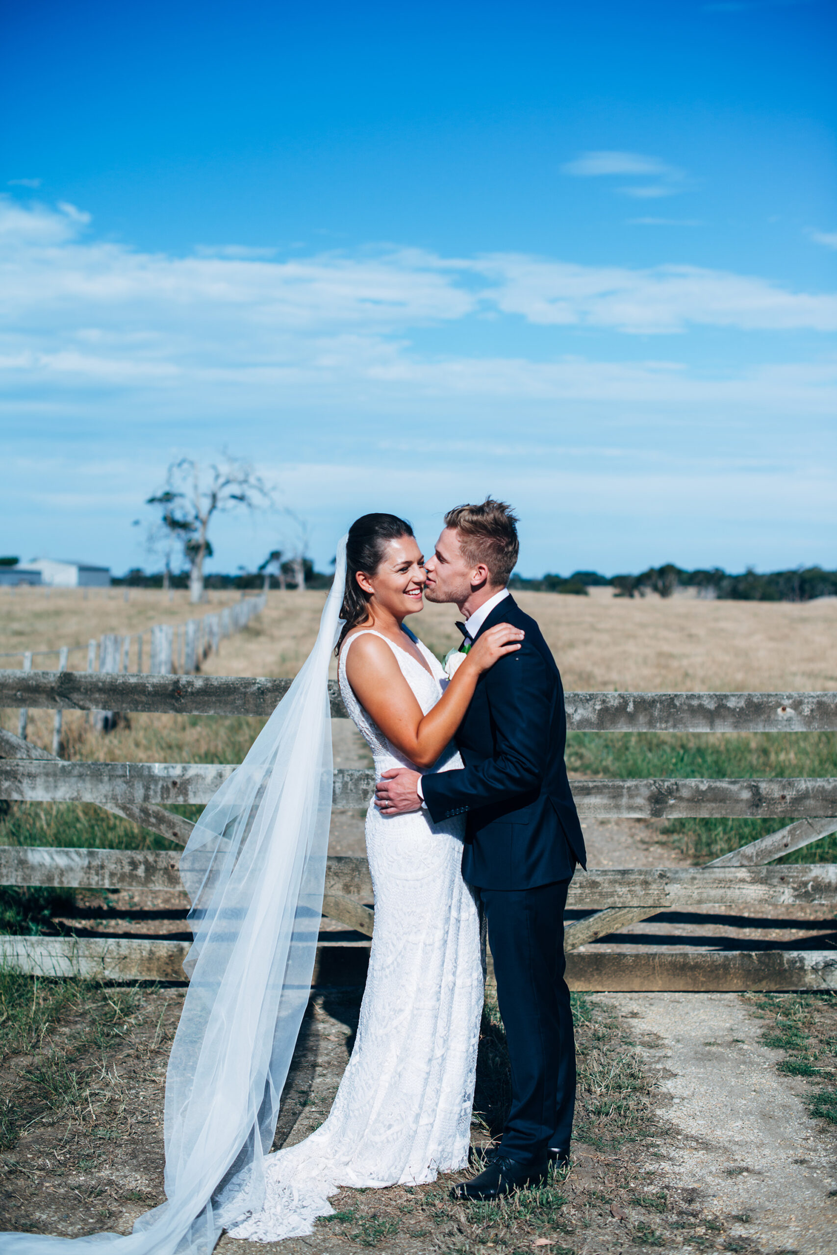 Danielle Seamus Elegant Rustic Wedding Love Other Photography SBS 021 scaled