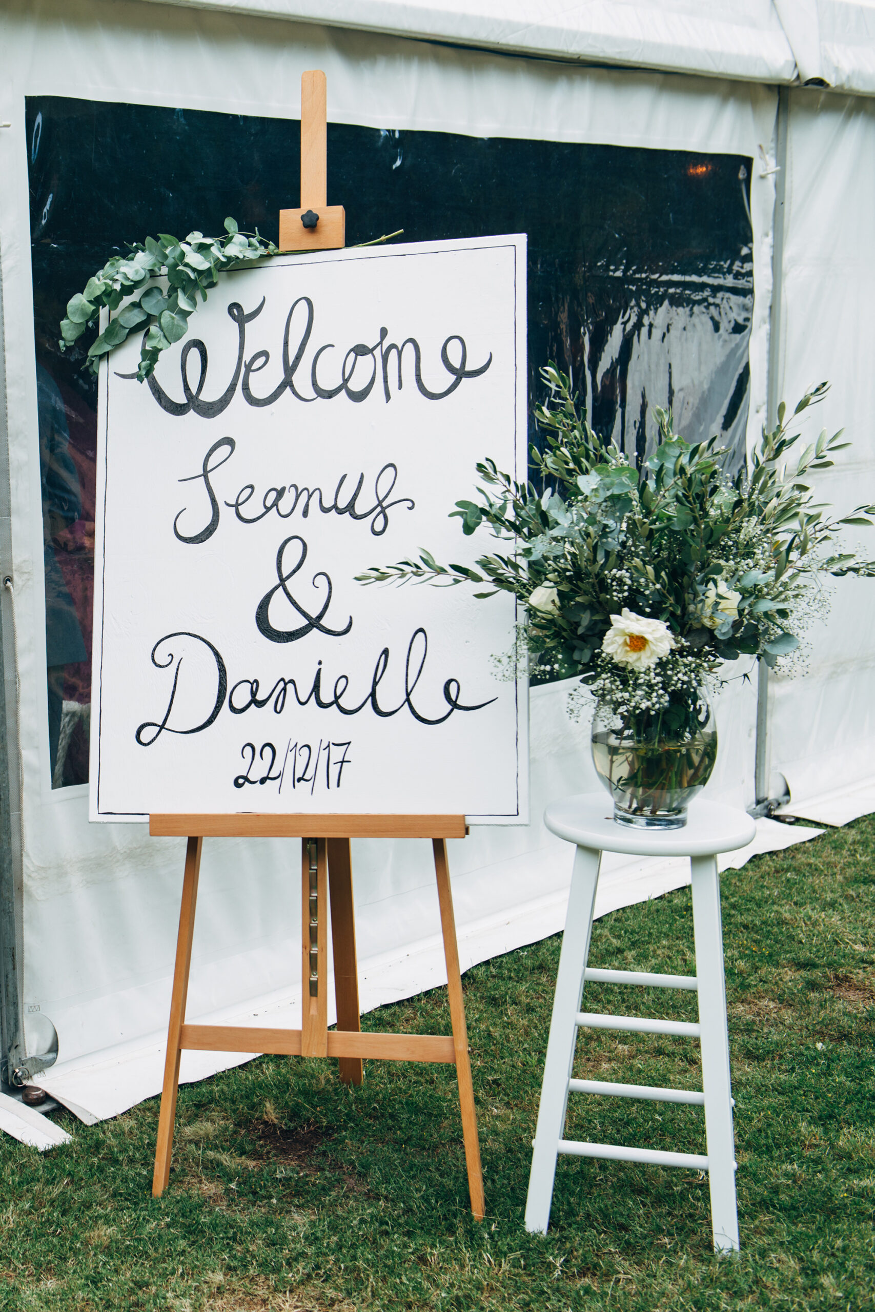 Danielle Seamus Elegant Rustic Wedding Love Other Photography SBS 026 scaled