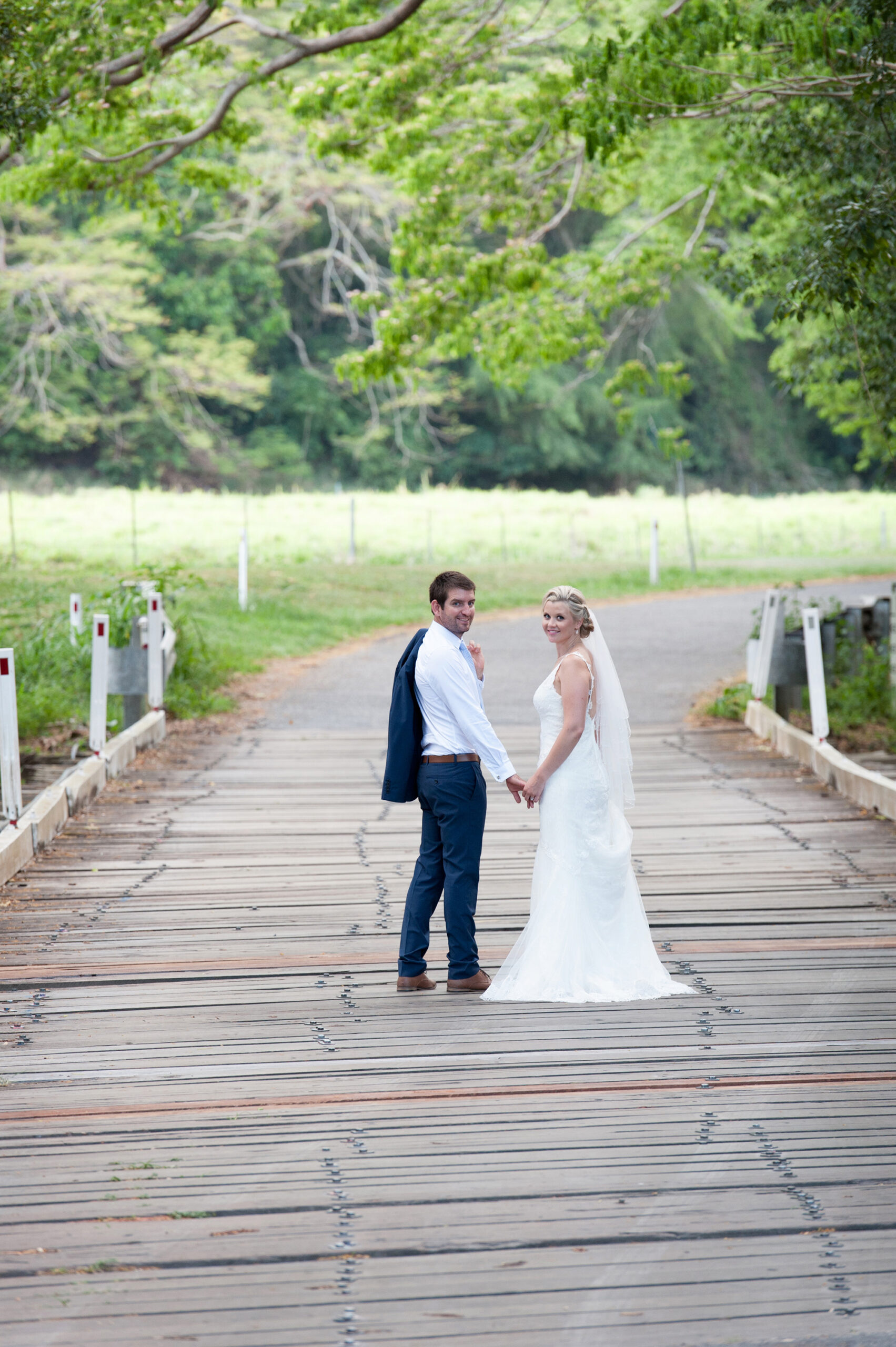 Danielle_Stephen_Port-Douglas-Wedding_020