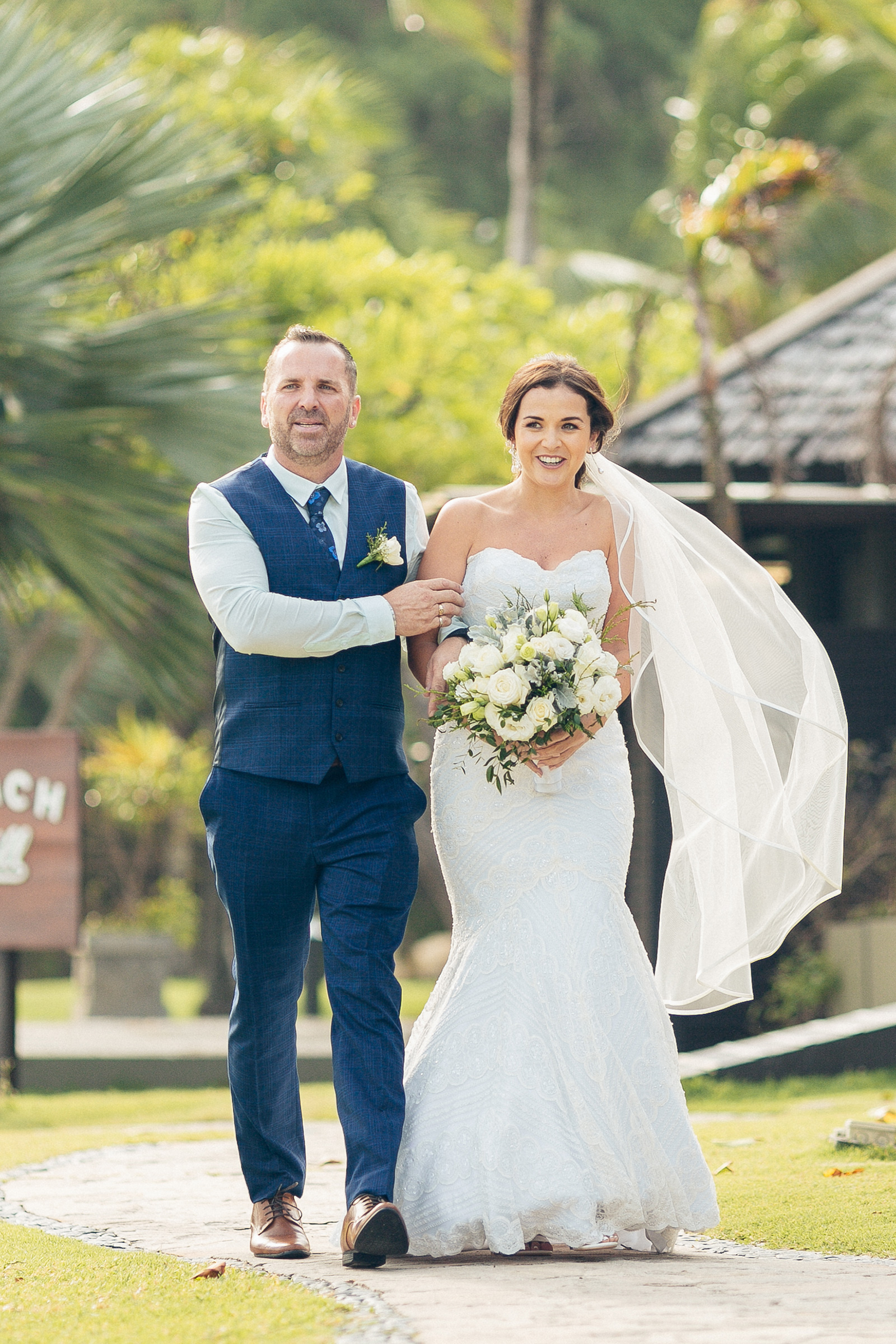 Travelling couple Danni and Chris celebrate destination wedding | Easy ...