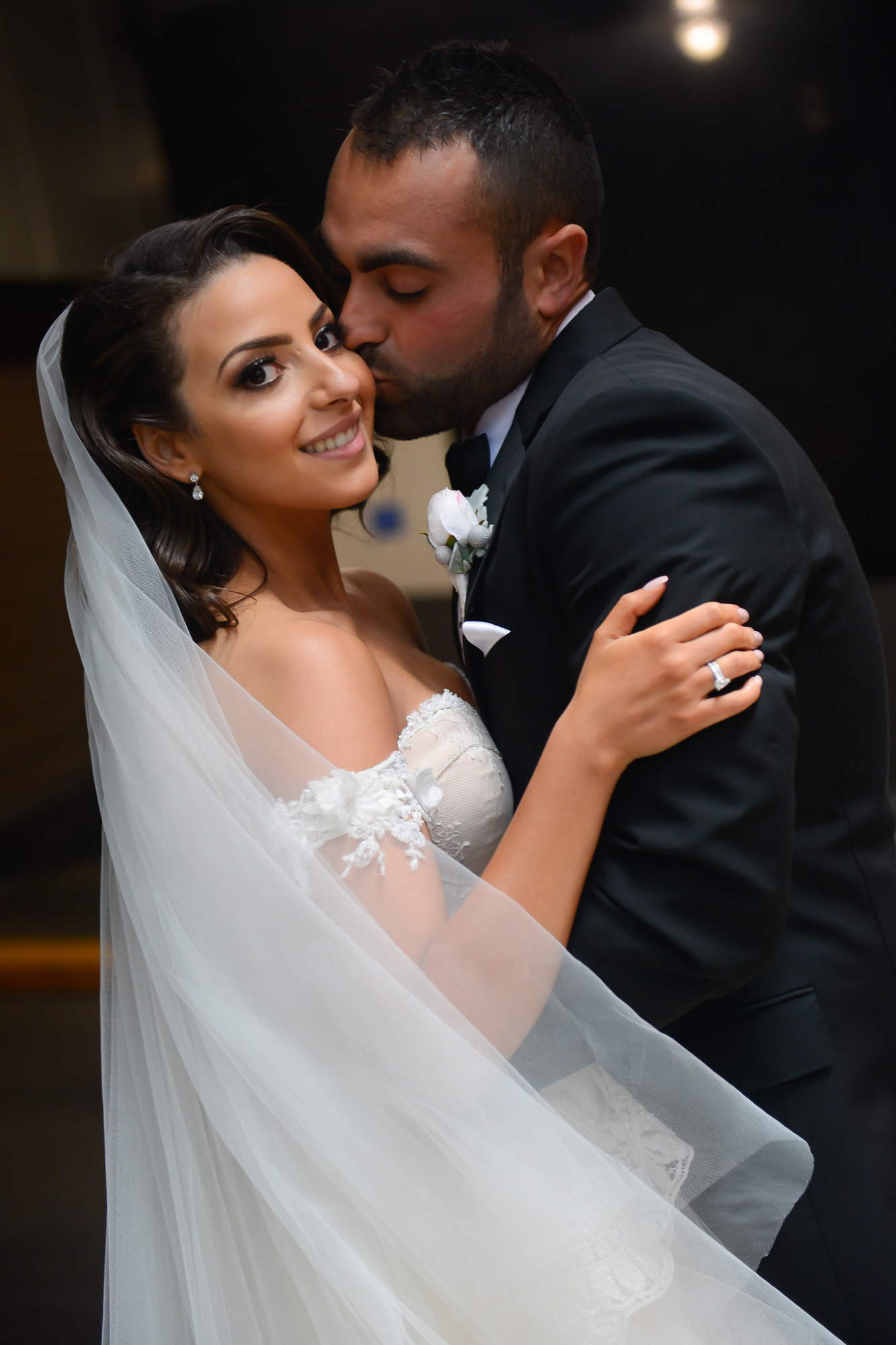 Dena_Mahmoud_White-Wedding_027