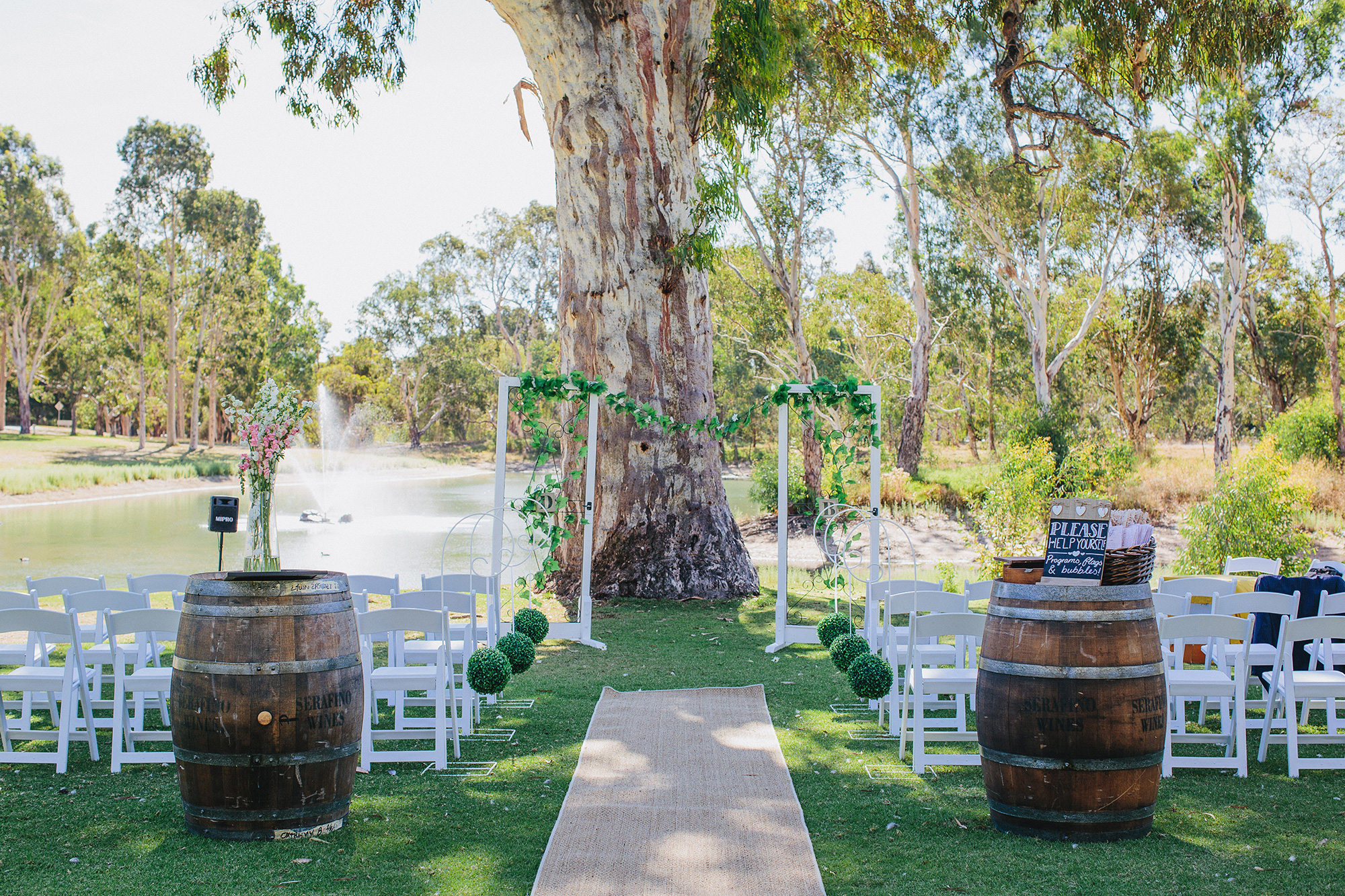 Dimity_Ben_Vintage-Wedding_017