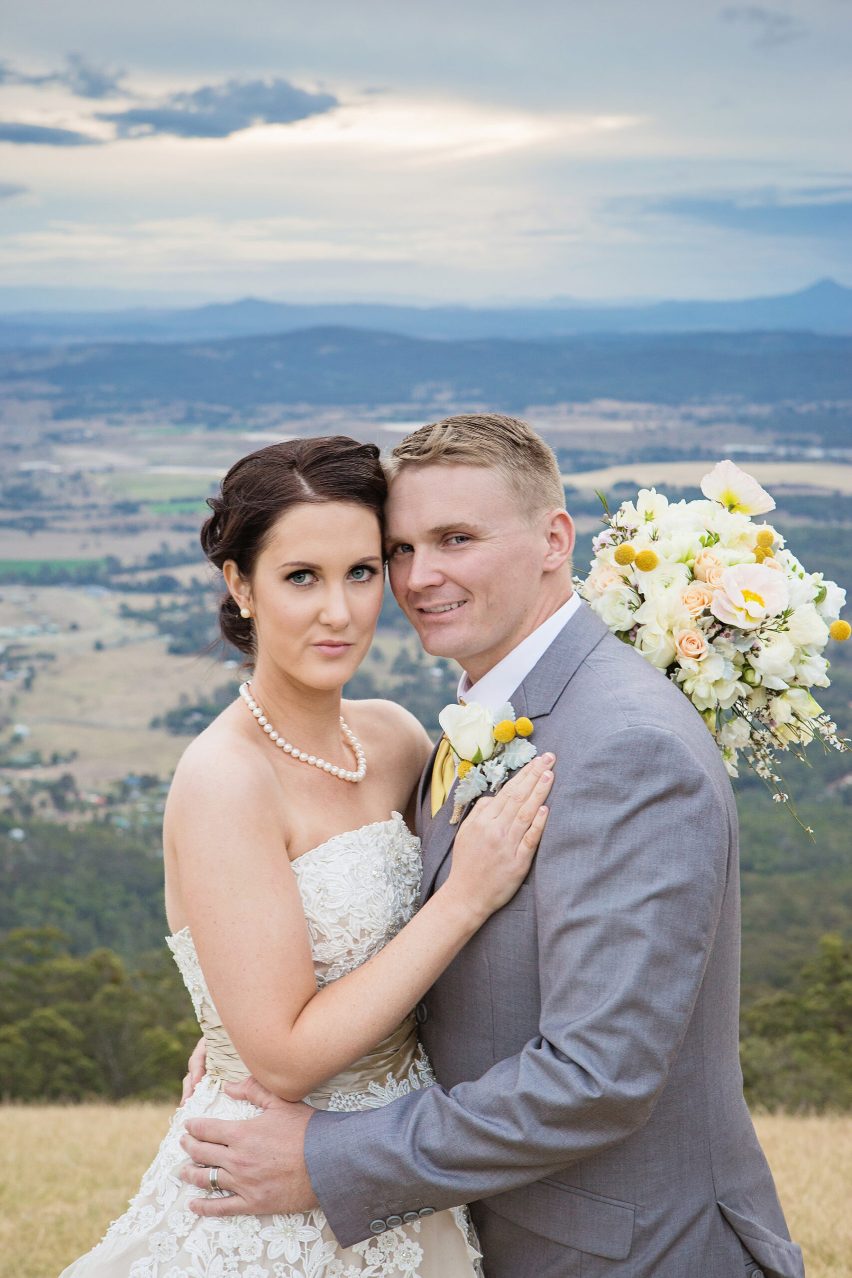 Dora & Tim say 'Cowabunga!', and 'I do', at vintage wedding