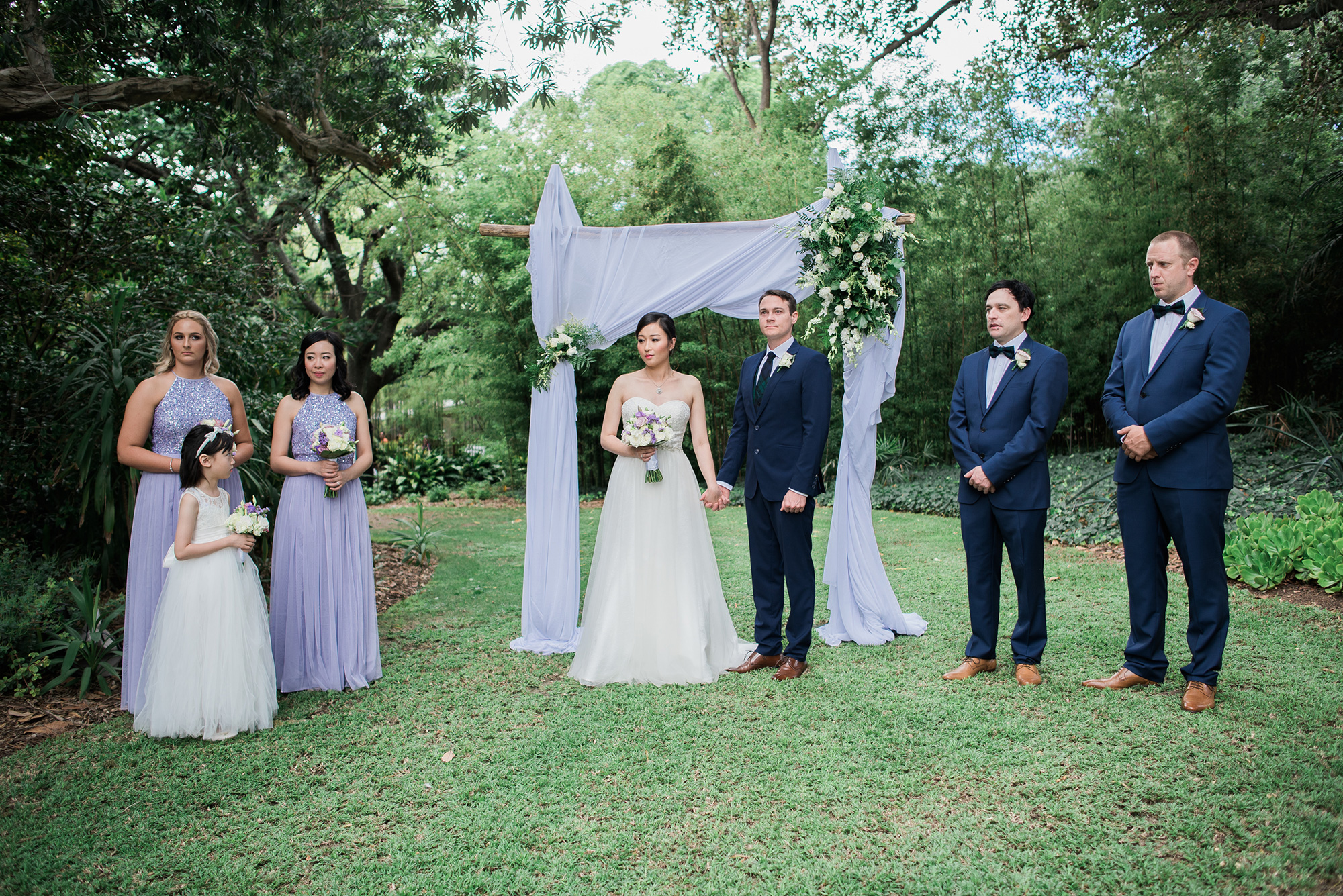 Ellen_Josh_Elegant-Garden-Wedding_017