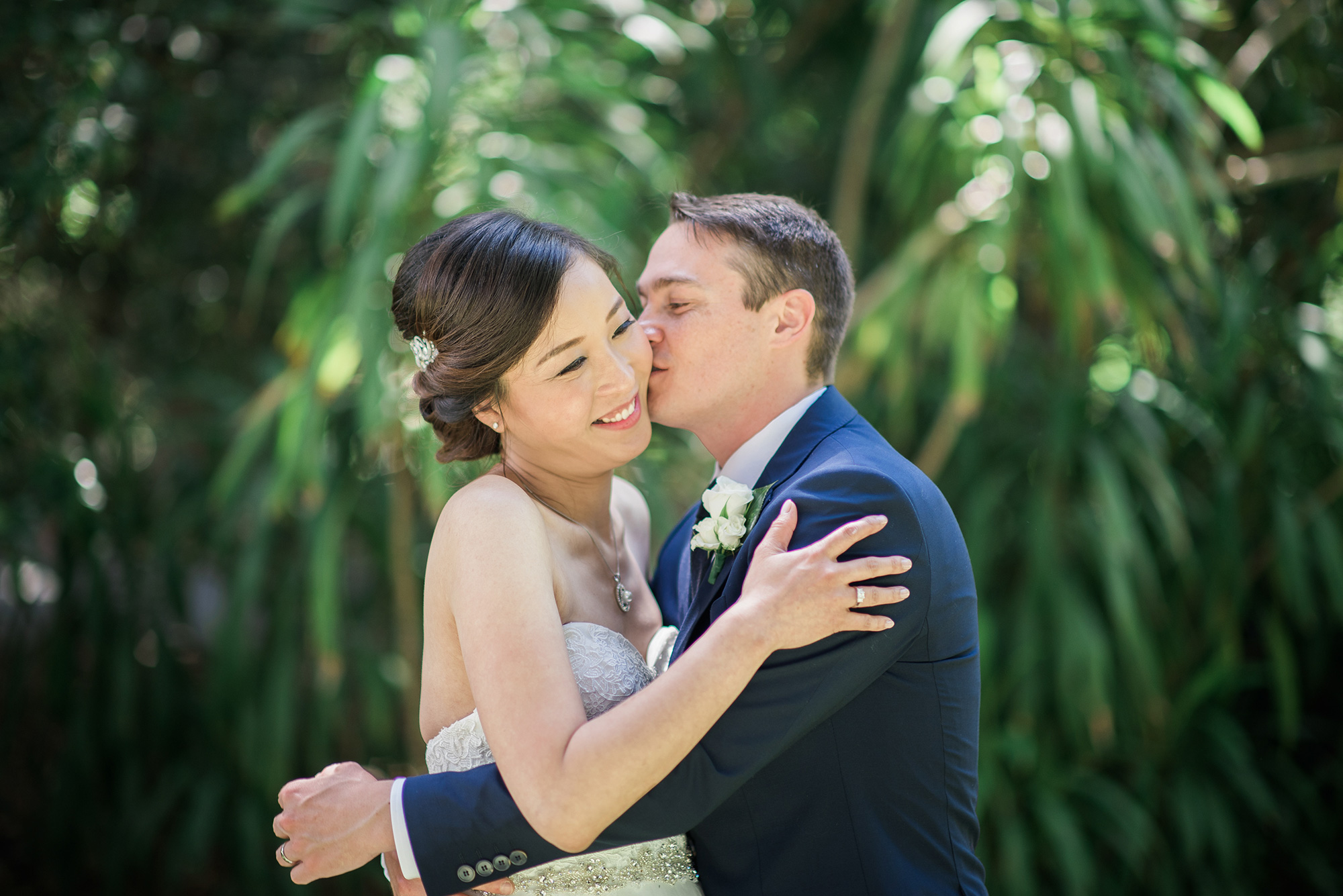 Ellen_Josh_Elegant-Garden-Wedding_022