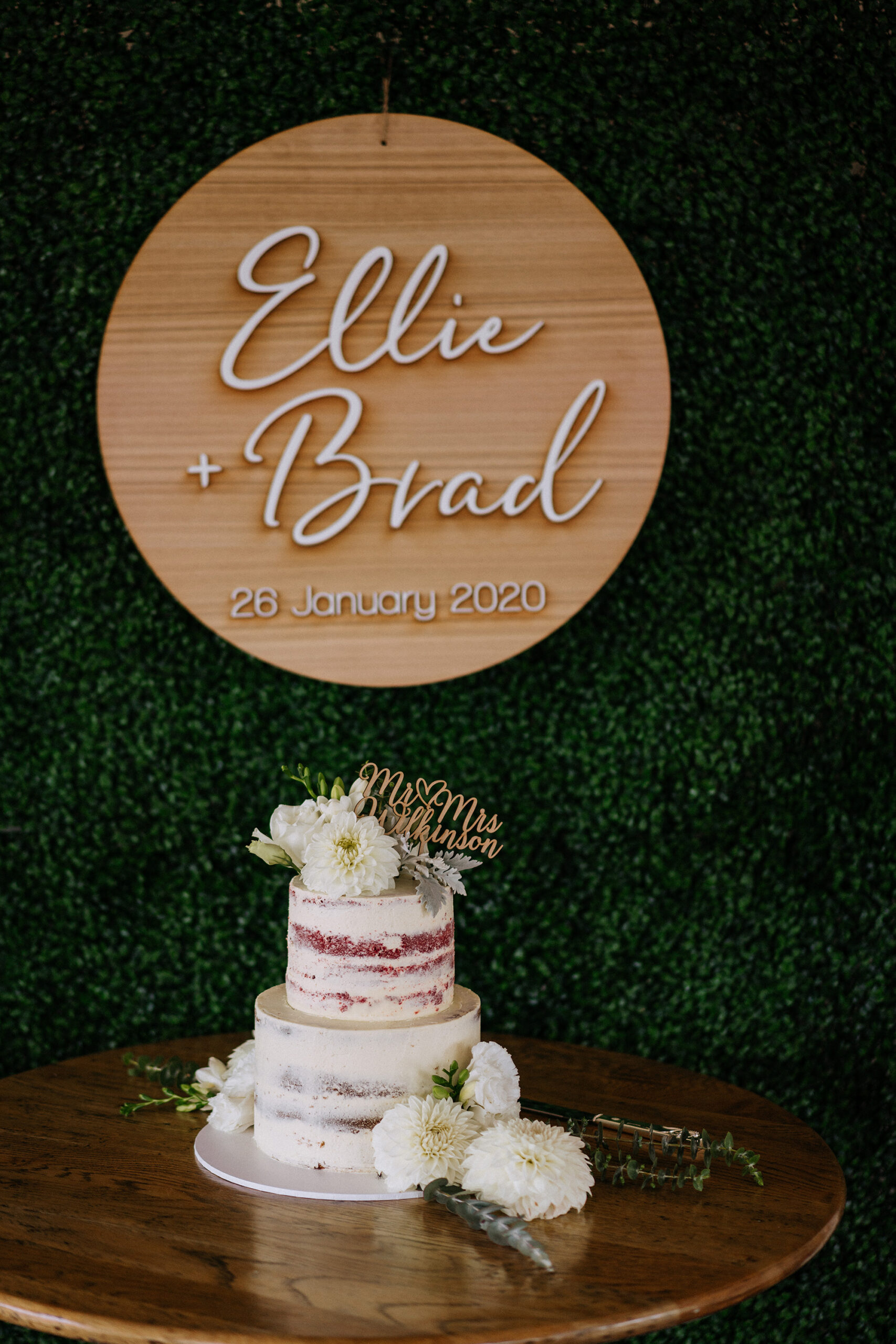 Ellie Brad Relaxed Boho Wedding Rick Liston SBS 015 scaled