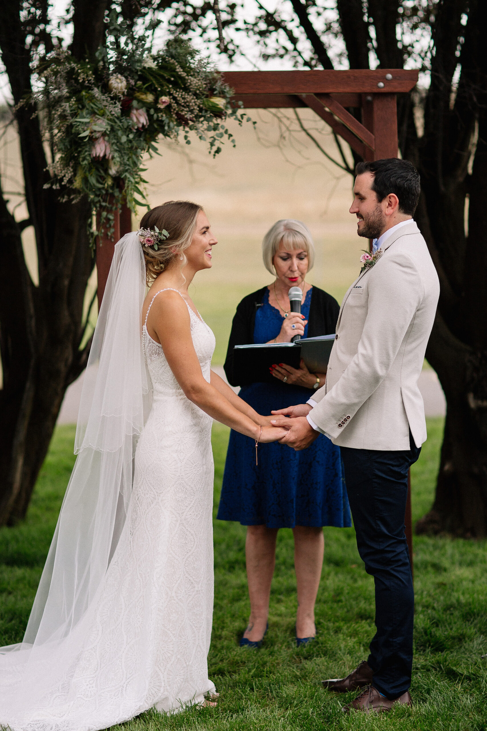 Ellie Shannan Rustic Country Wedding David Campbell Imagery 019 scaled