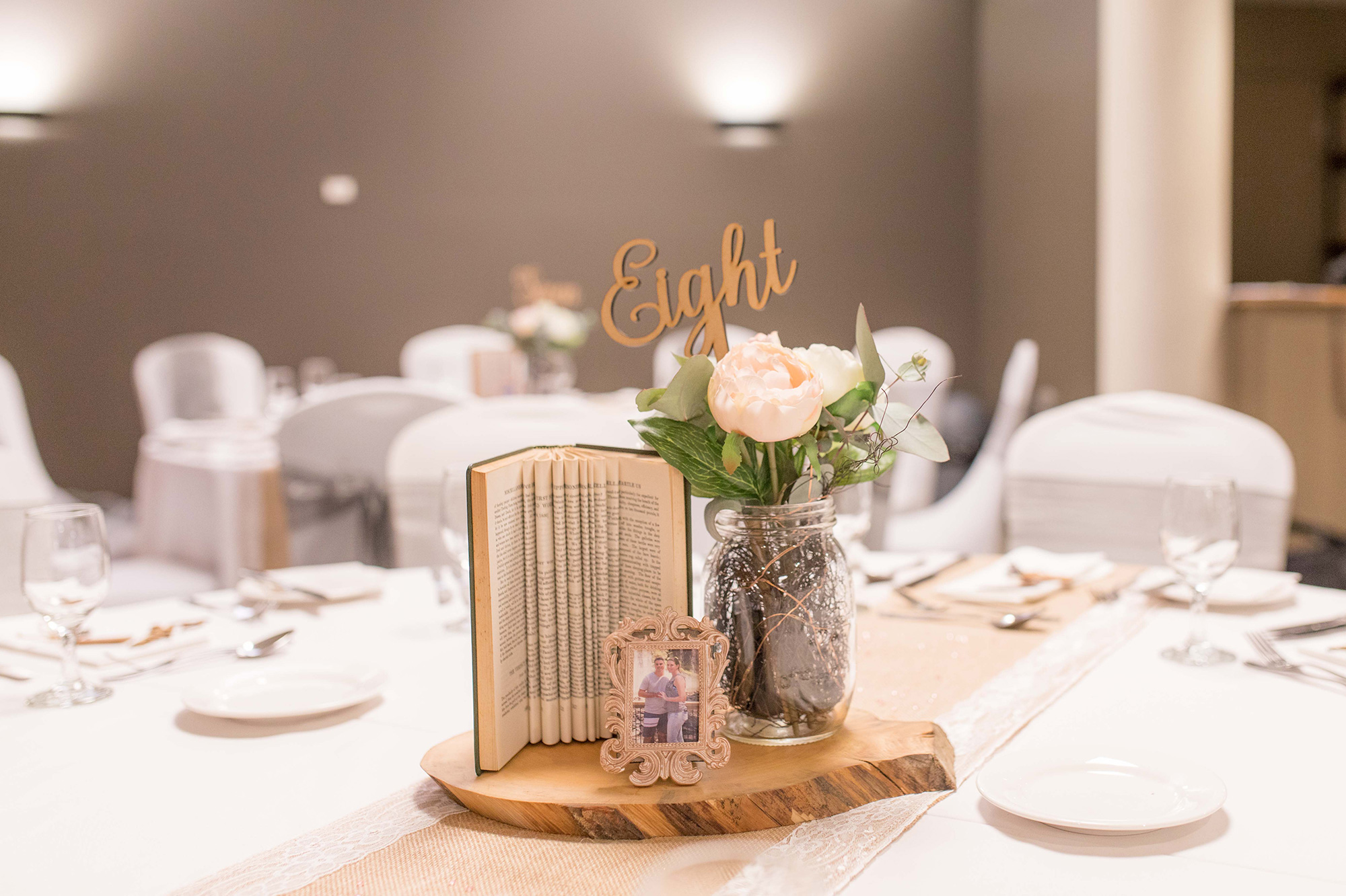 Emilia Kristian Elegant Rustic Wedding Olivia Brown Photographer 001